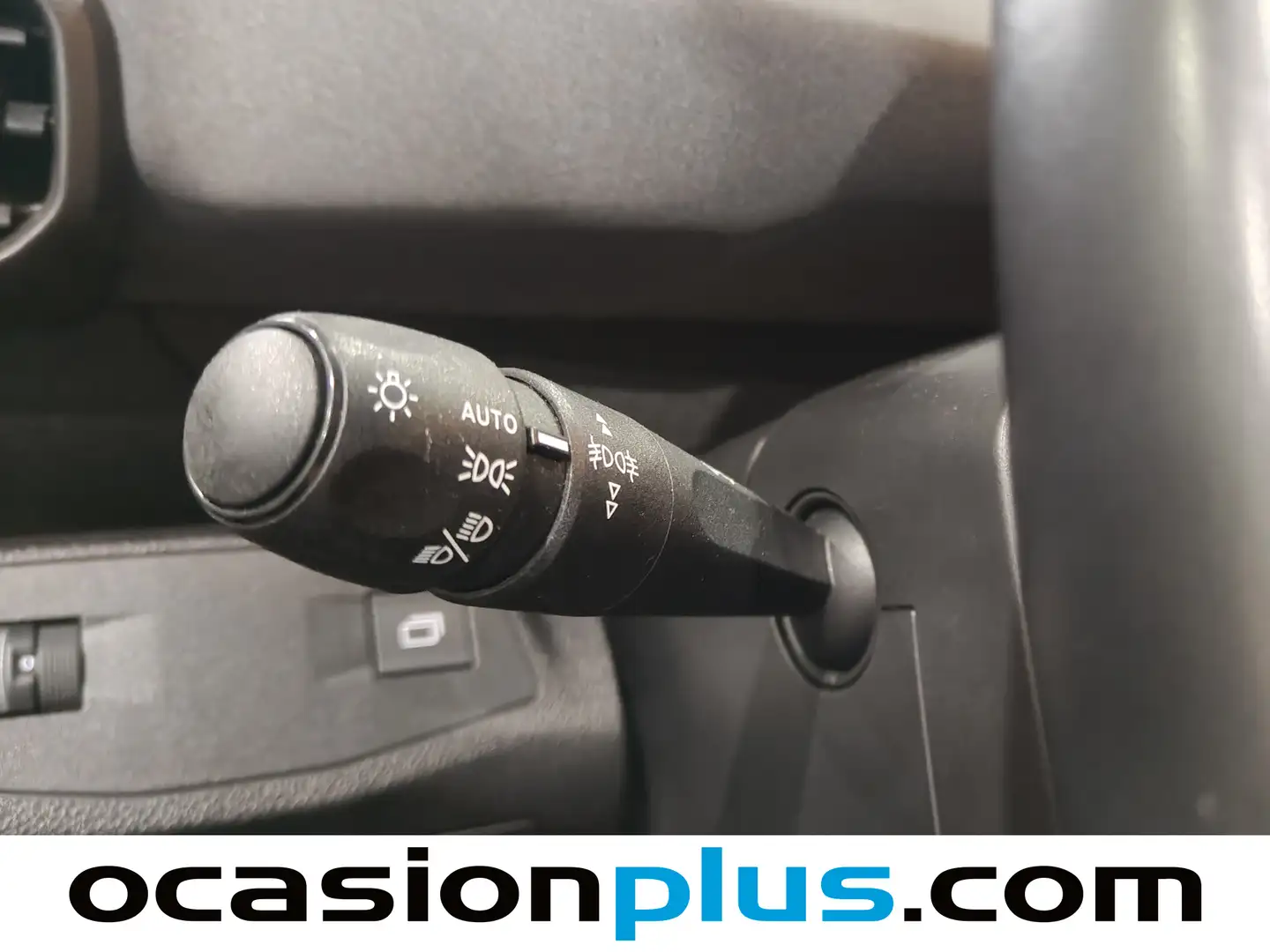 Foto Peugeot Rifter Peugeot Rifter BlueHDi 130 GT Long EAT8 (130 CV)