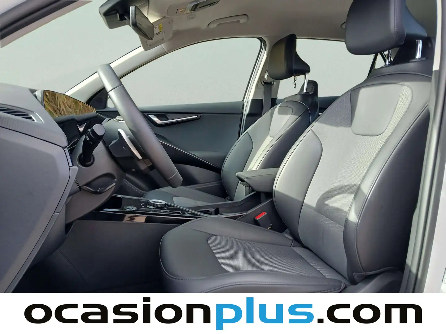 Foto KIA Niro Kia Niro 1.6 GDi HEV Drive (141 CV)