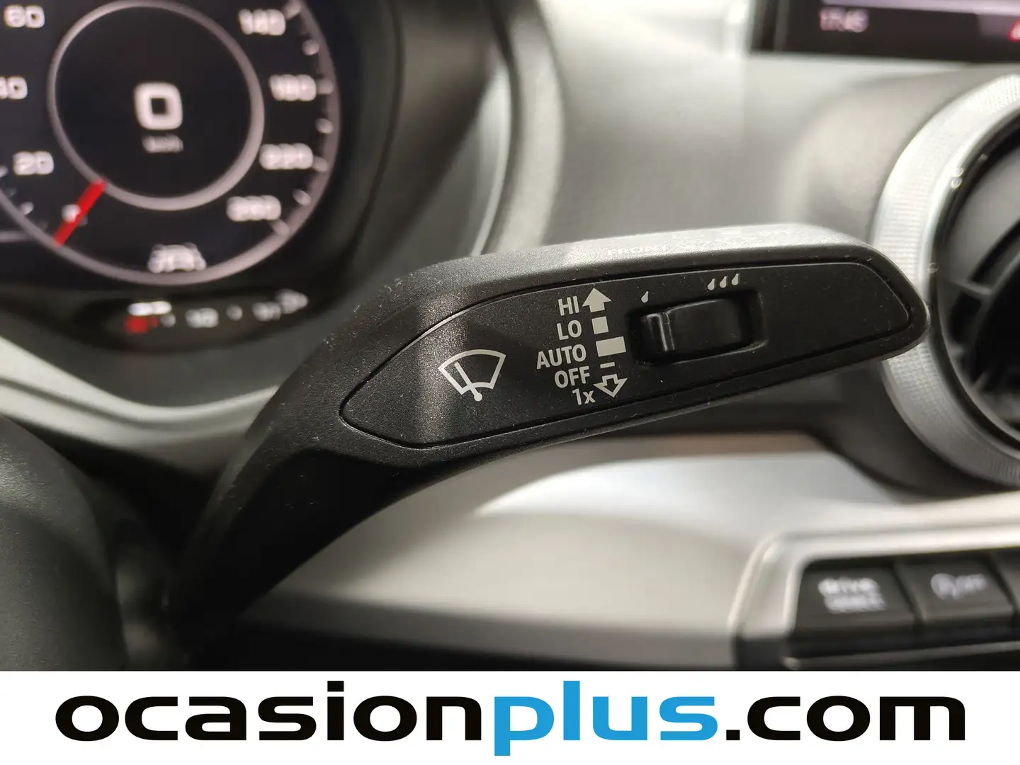 Foto Audi Q2 Audi Q2 Adrenalin 35 TDIW (150 CV) S Tronic Pack S-Line