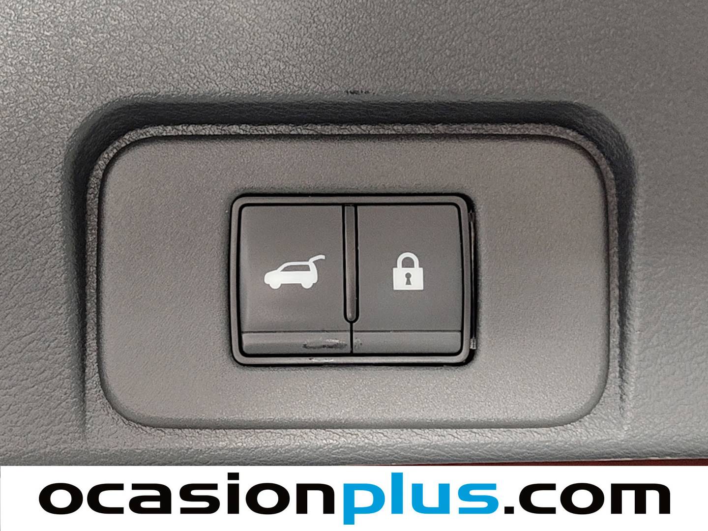 Nissan X-TRAIL Nissan X-Trail 1.5 e-4ORCE Tekna 4x4 AT (213 CV) 7 Plazas seminuevo