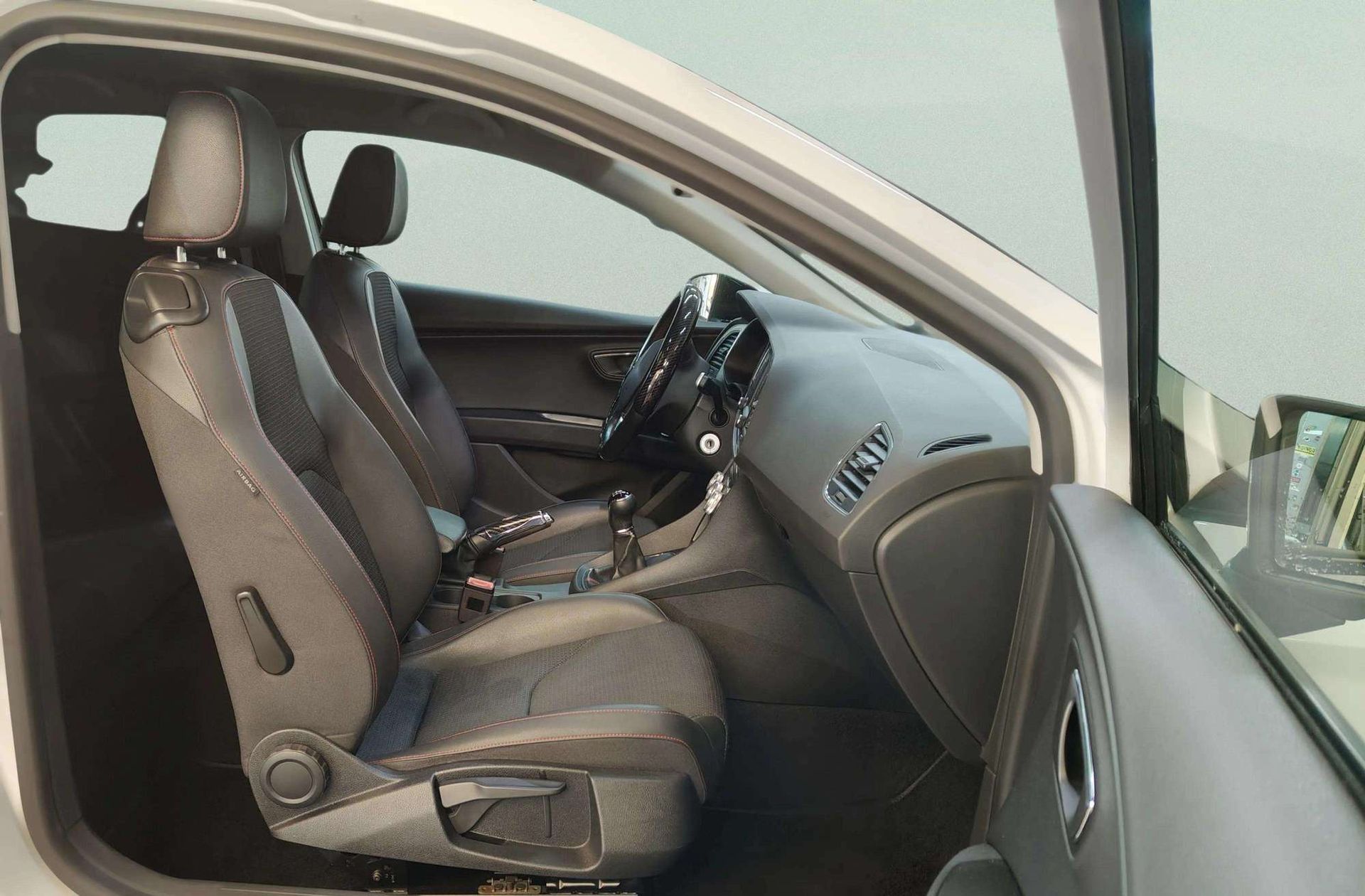 SEAT León SC 2.0 TDI FR - foto 24