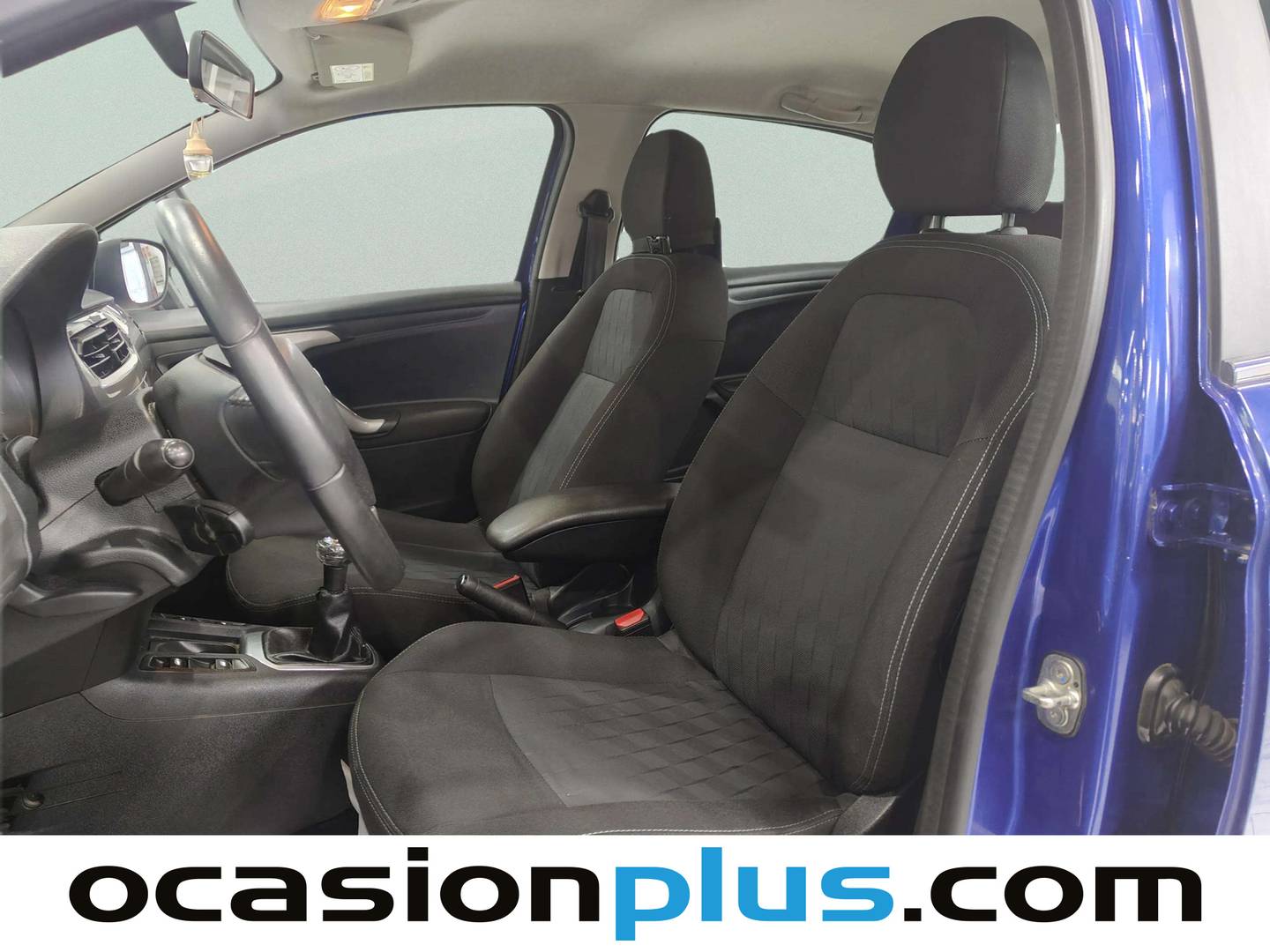 Foto asientos delanteros Citroën C-Elysée Citroen C-Elysee BlueHDi 100 Shine (100 CV)