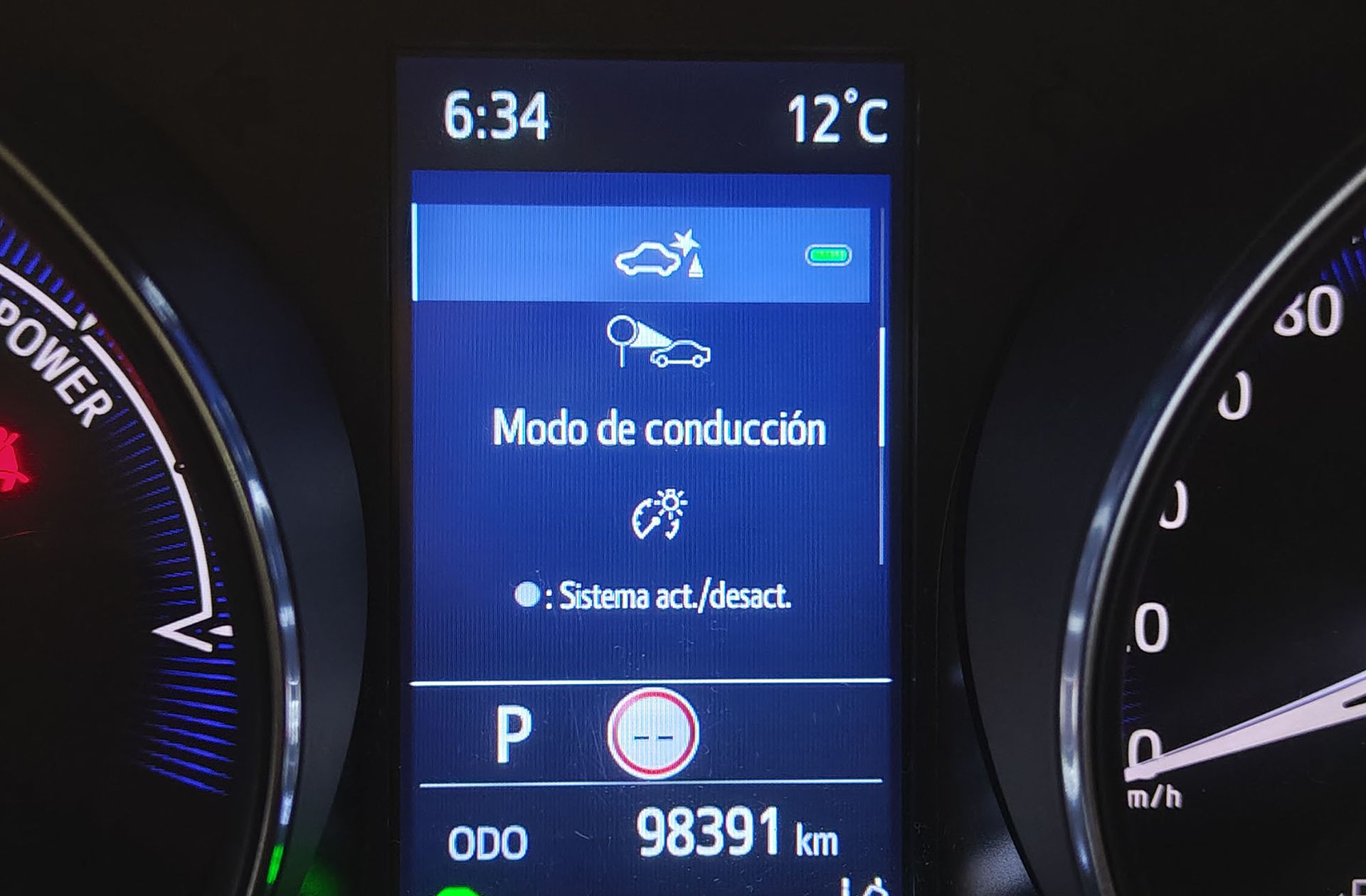 Toyota C-HR 180H GR Sport - foto 34