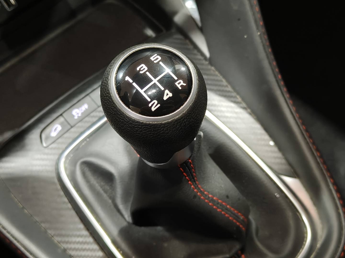 Foto MG ZS MG ZS 1.5 Luxury (106 CV)