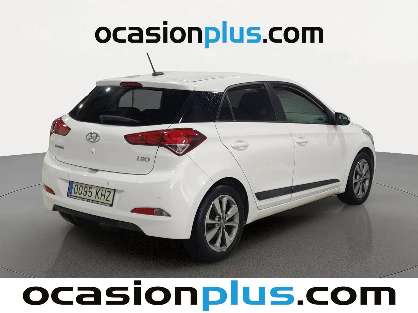 Foto trasera Hyundai i20 Hyundai i20 1.2 MPI Elegant Nav (84 CV) izquierda