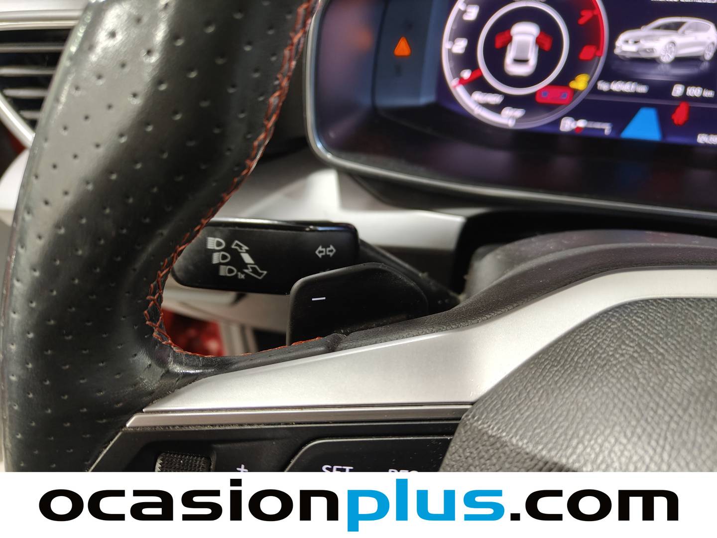 Foto Seat León SEAT León 1.5 eTSI S&S FR Go L DSG (150 CV)