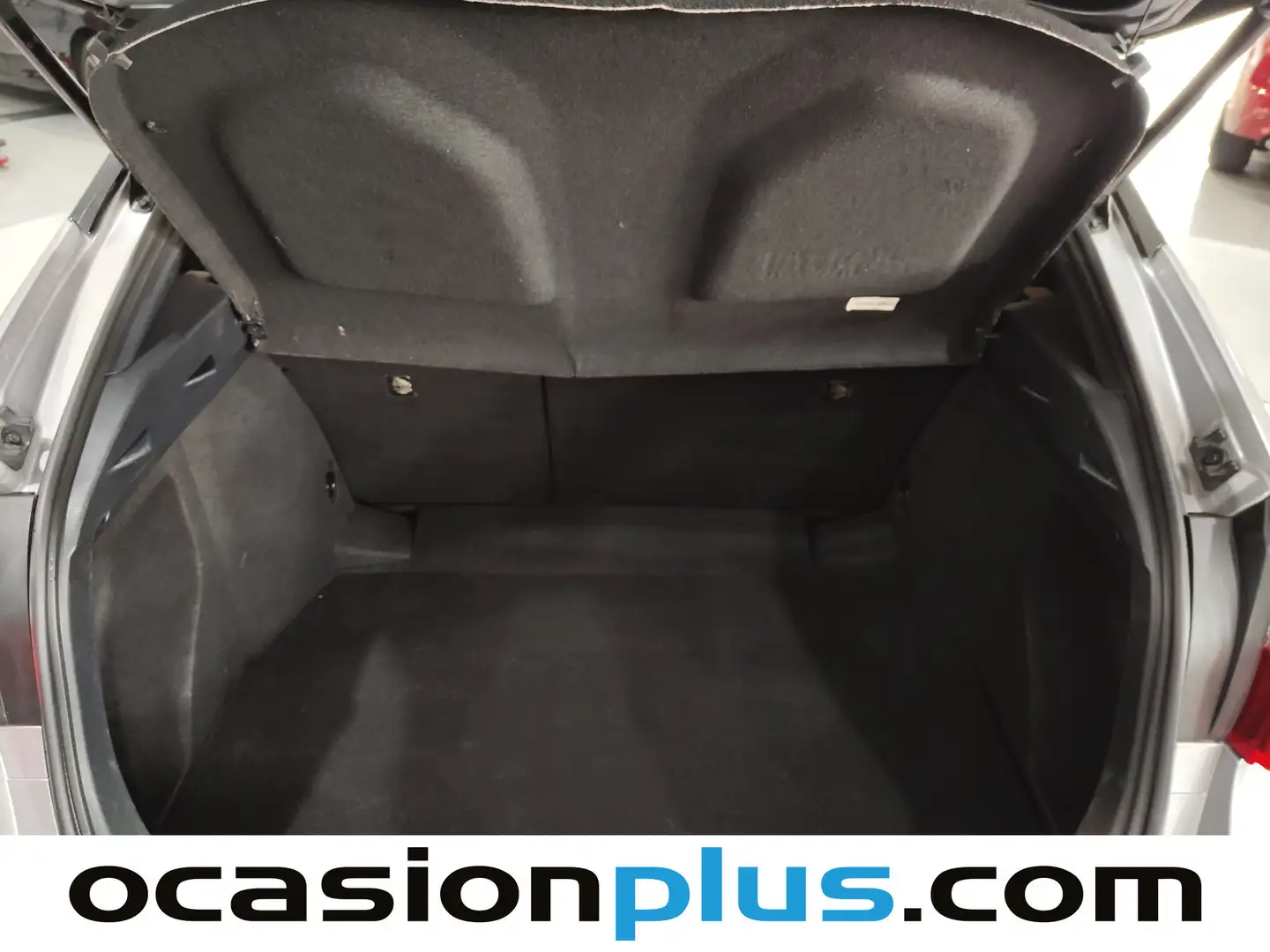 Foto Toyota C-HR Toyota C-HR 1.8 125H Advance (122 CV)