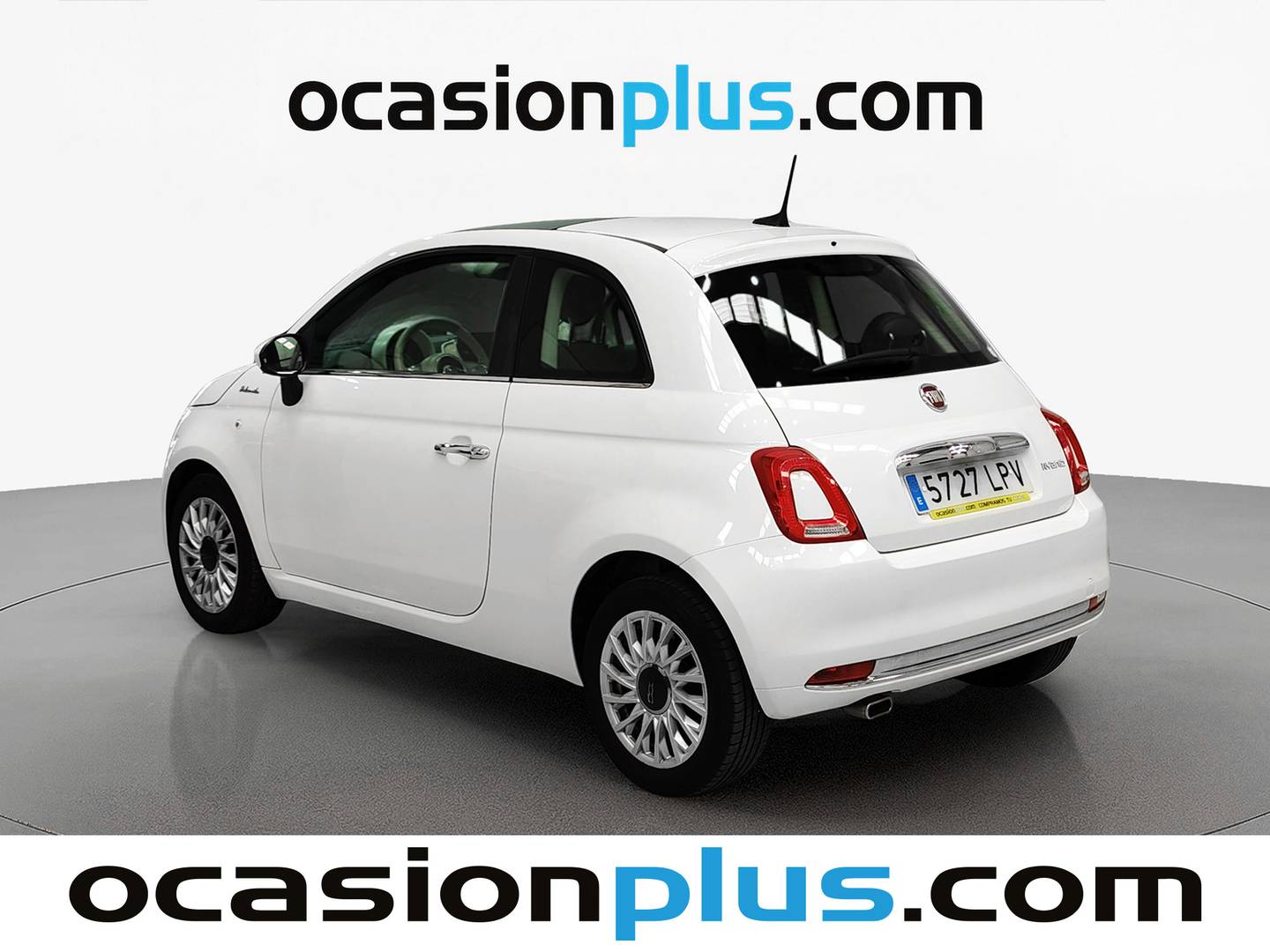Foto delantera Fiat 500 Fiat 500 1.0 Hybrid Dolcevita (70 CV) derecha