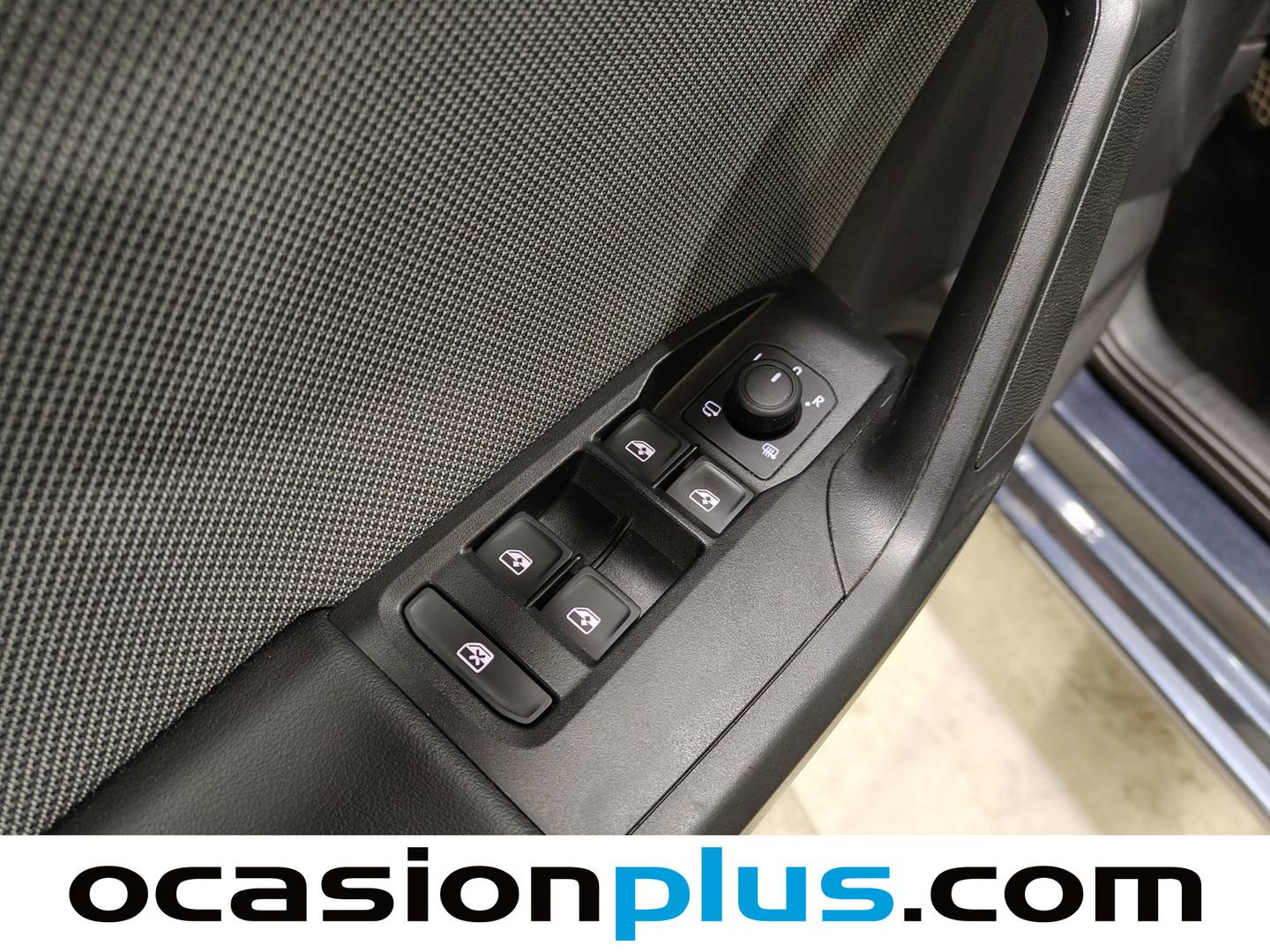 Foto Seat León SEAT León ST 1.5 TSI Style 25 Aniversario  (115 CV)