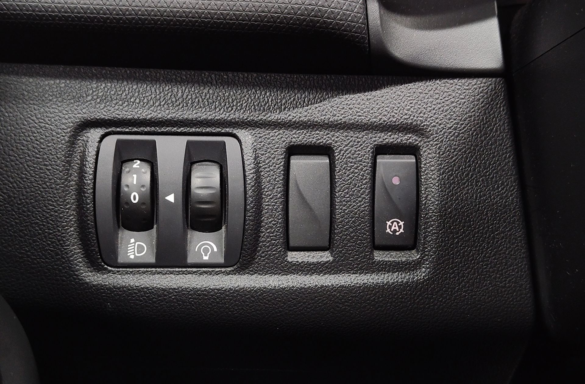 Renault Clio Limited Energy TCe - foto 10