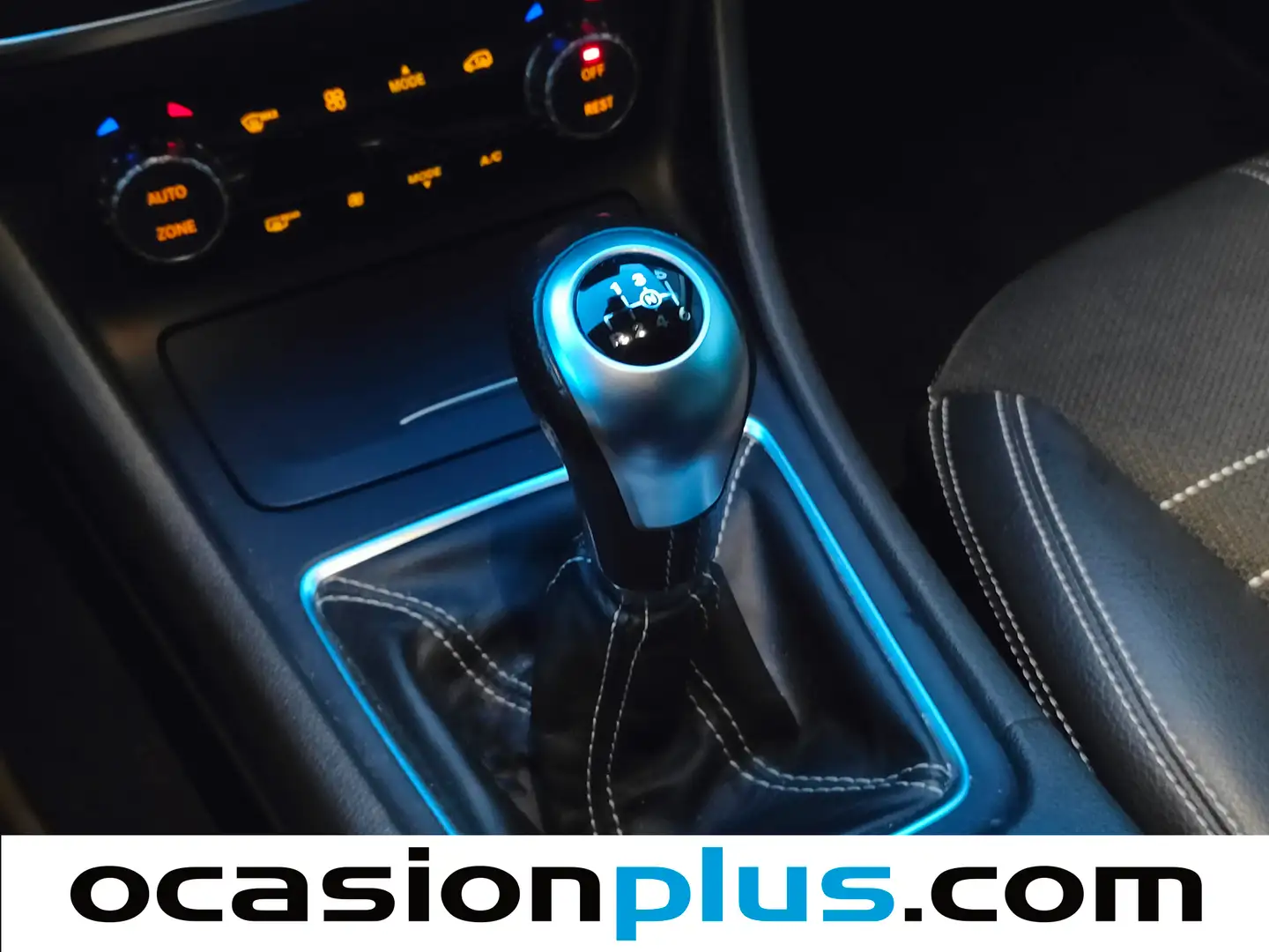 Foto Mercedes GLA Mercedes-Benz GLA 200 d Urban (136 CV)