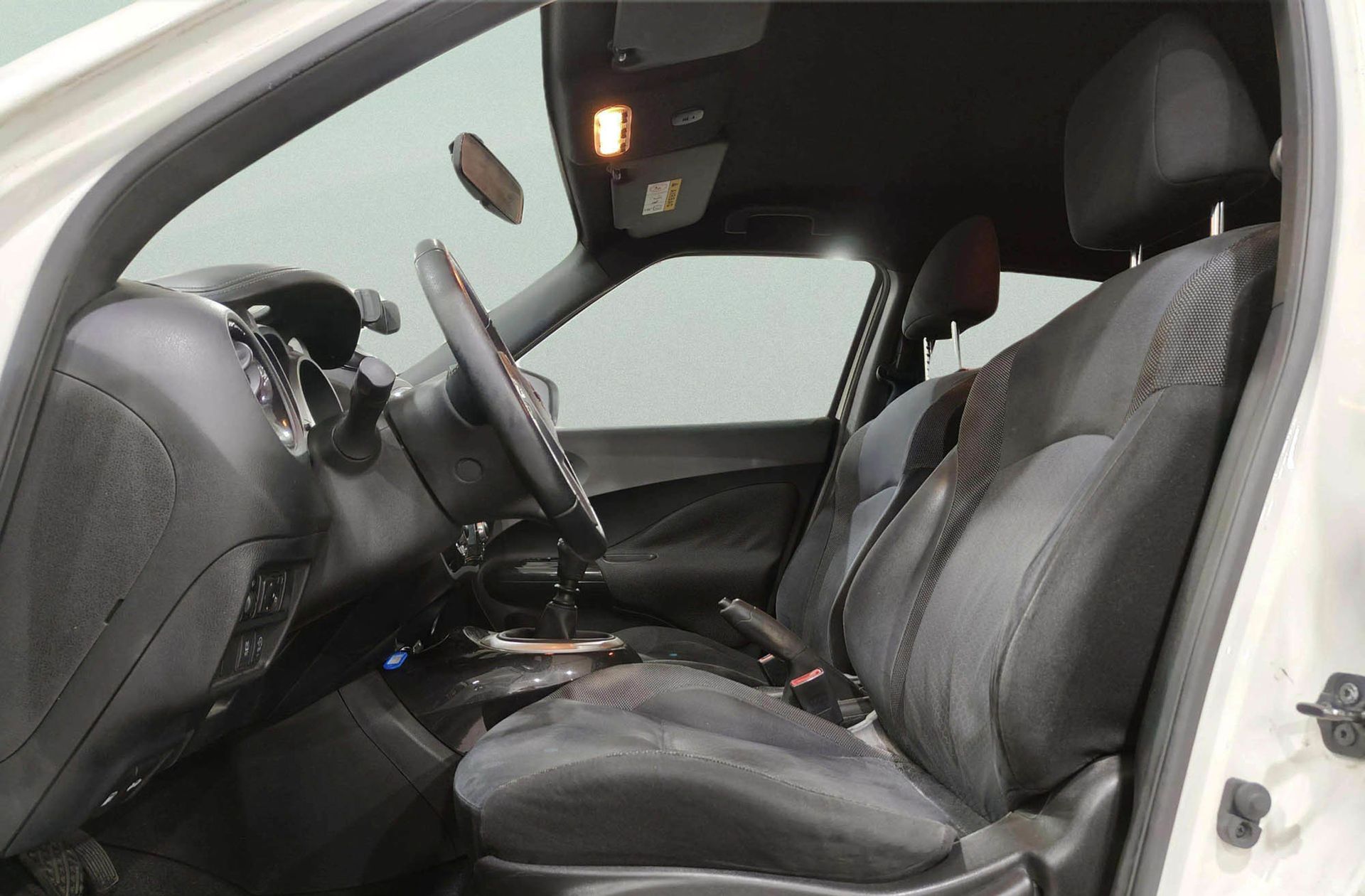Nissan Juke 1.2 DIG-T N-TEC 4x2 - foto 10