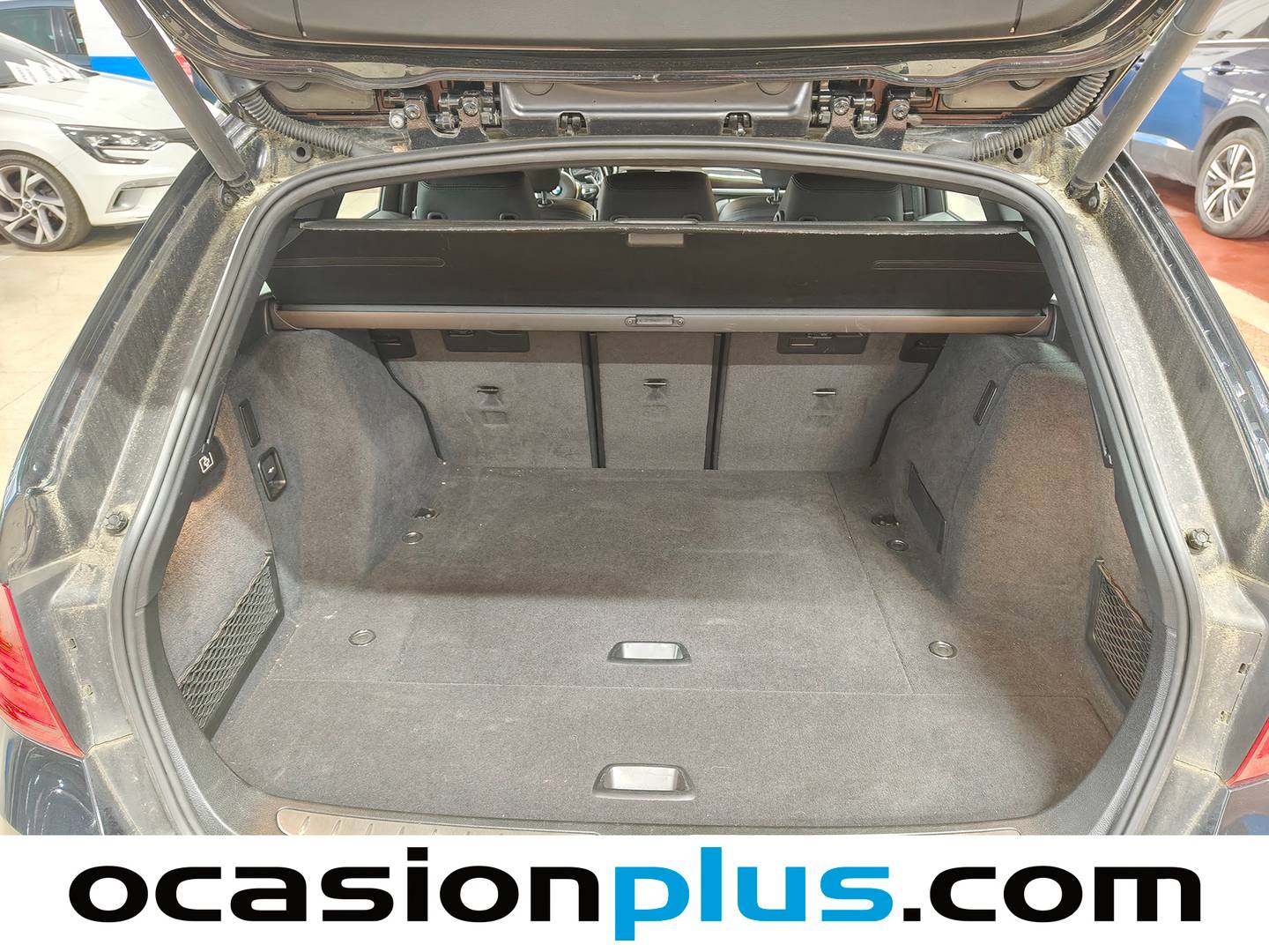 Fotos maletero BMW Serie 3 BMW Serie 3 330d Touring (258 CV) Pack M