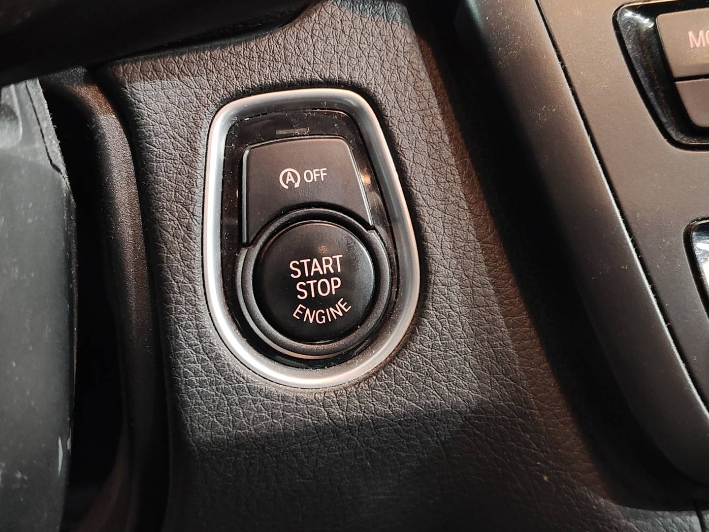 Foto BMW Serie 3 BMW Serie 3 318d (143 CV)