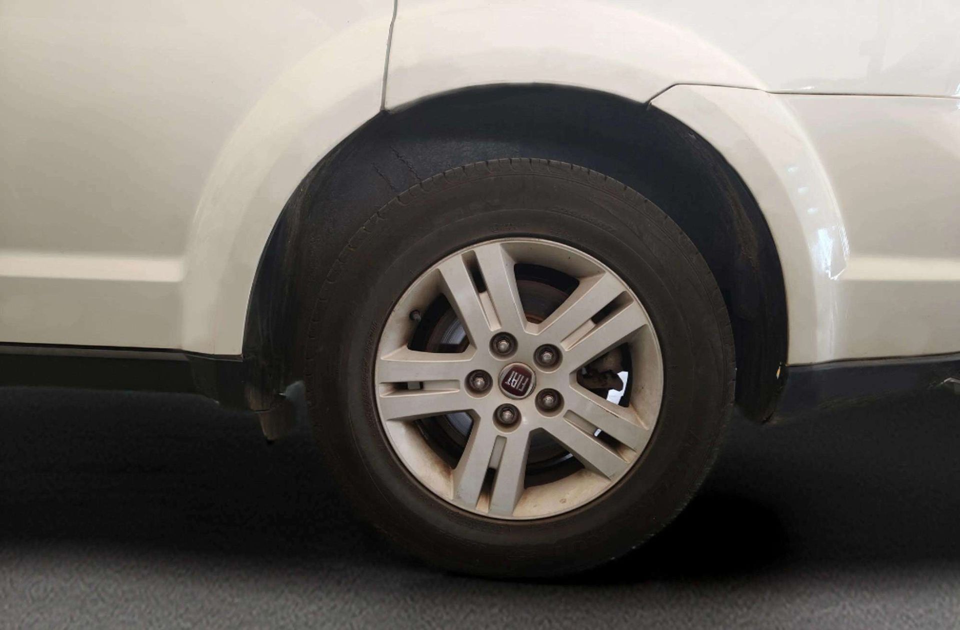 Fiat Freemont 2.0 16v Diesel Urban 7 plazas - foto 34