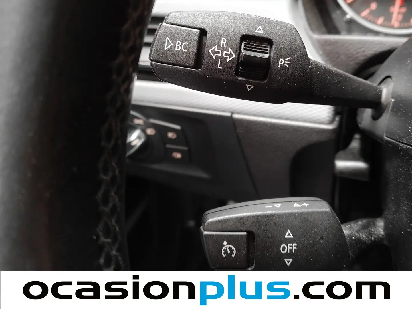 Foto BMW Serie 3 BMW Serie 3 318d Touring (143 CV) Pack M