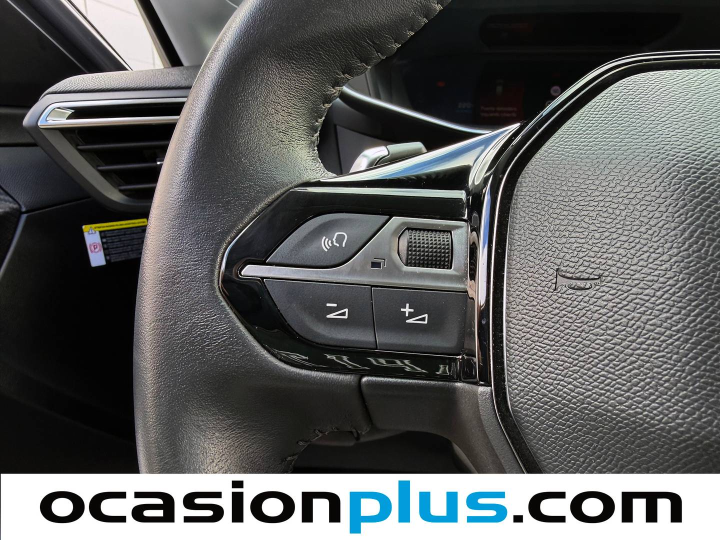 Foto Peugeot 208 Peugeot 208 PureTech 100 Allure Pack EAT8 75 kW (100 CV)