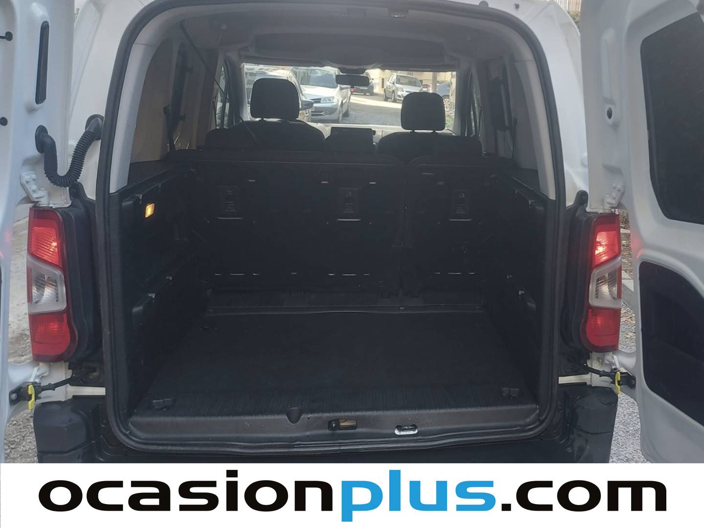 Foto asientos delanteros Toyota Proace City Toyota Proace City 1.5D GX L1 (102 CV)