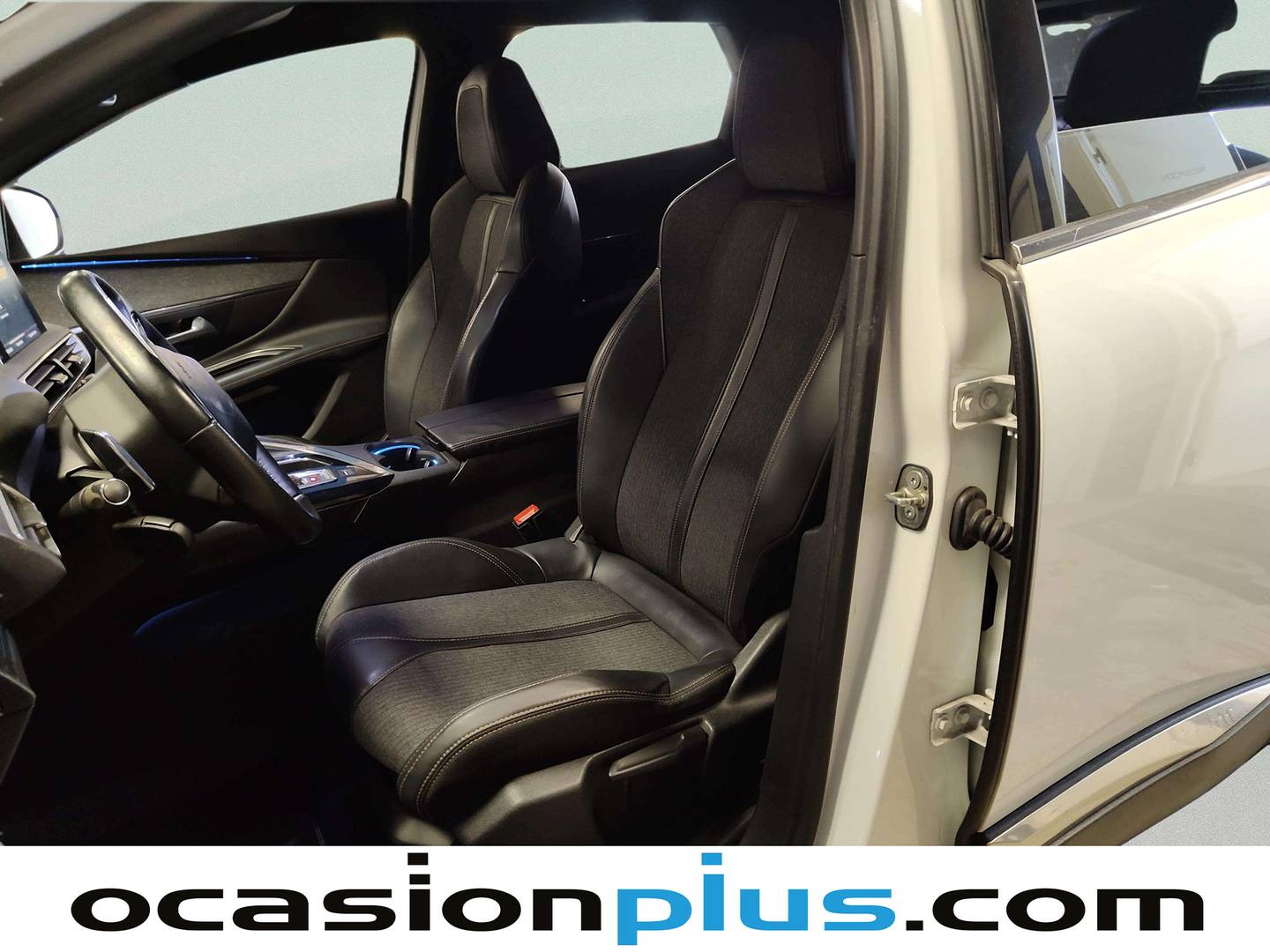 Foto Peugeot 3008 Peugeot 3008 THP 165 GT Line S&S Auto (165 CV)