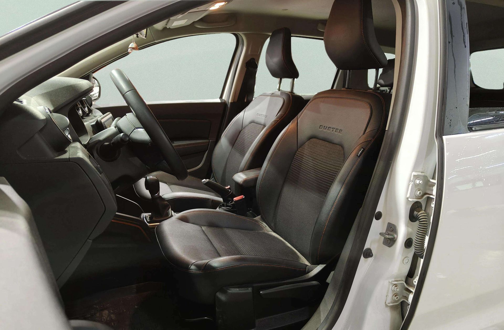 Dacia Duster SL Extreme TCe EDC - foto 11