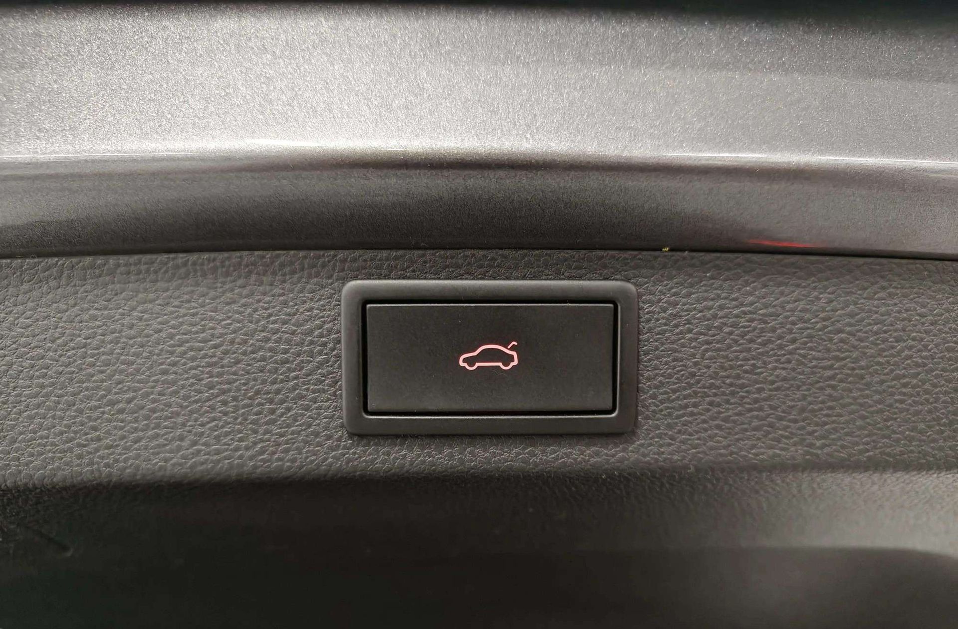 Škoda Karoq 1.5 TSI ACT Sportline DSG - foto 22
