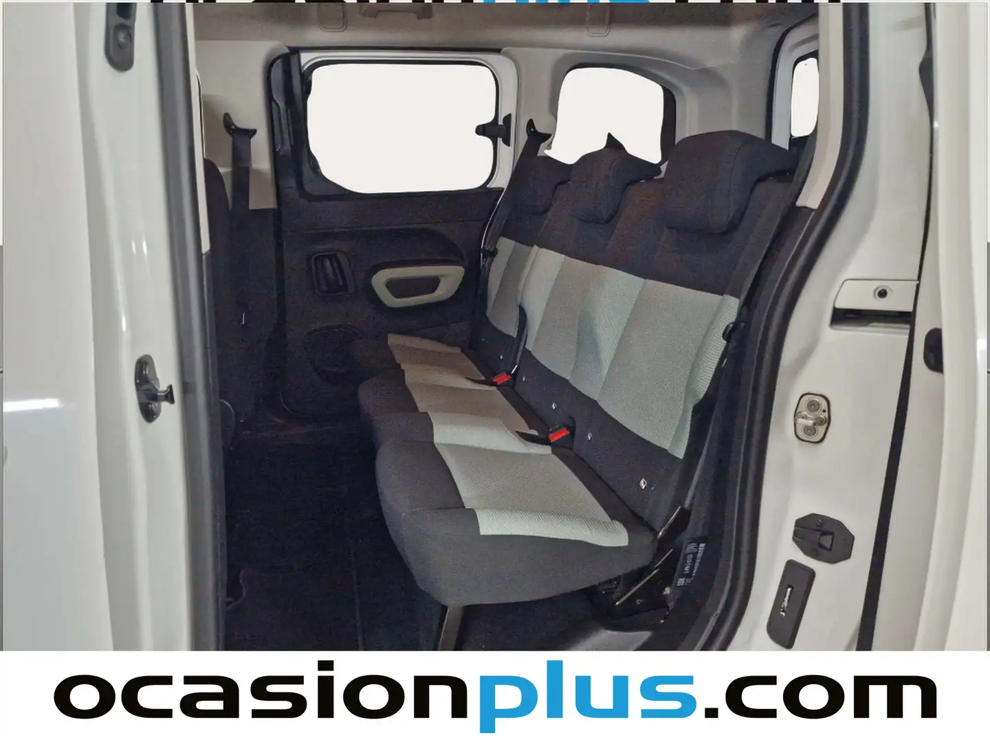 Foto Citroën Berlingo Citroen Berlingo BlueHDi 130 S&S Feel Talla M (130 CV)