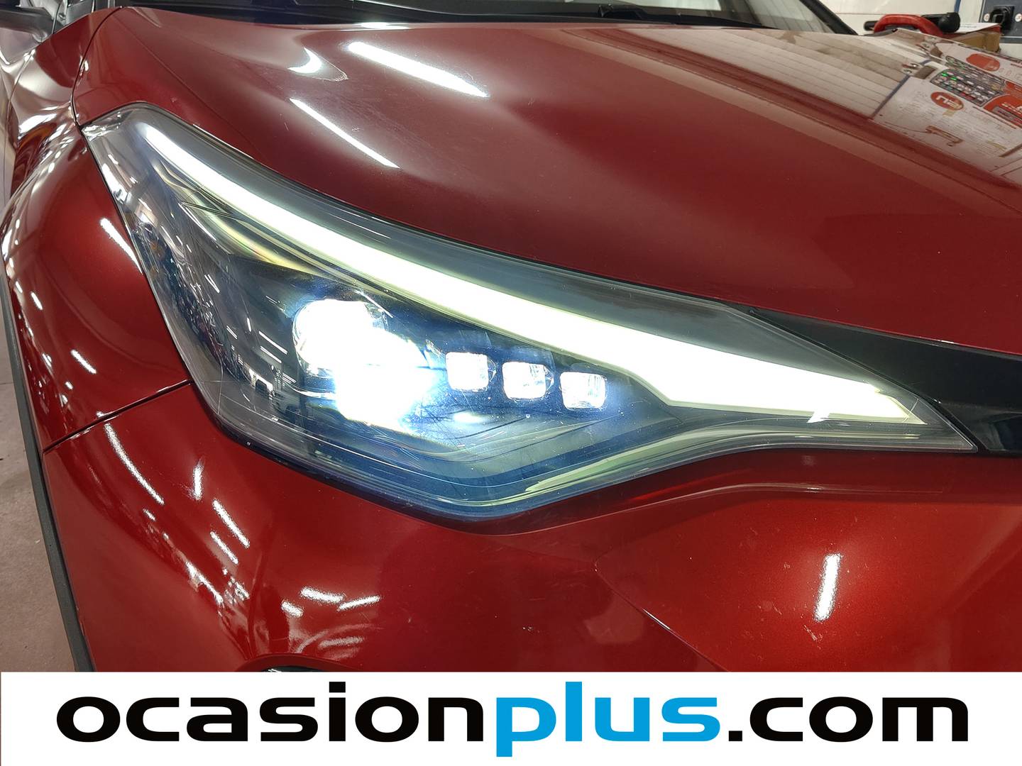 Paquetes del Toyota C-HR Toyota C-HR 180H GR Sport (184 CV)