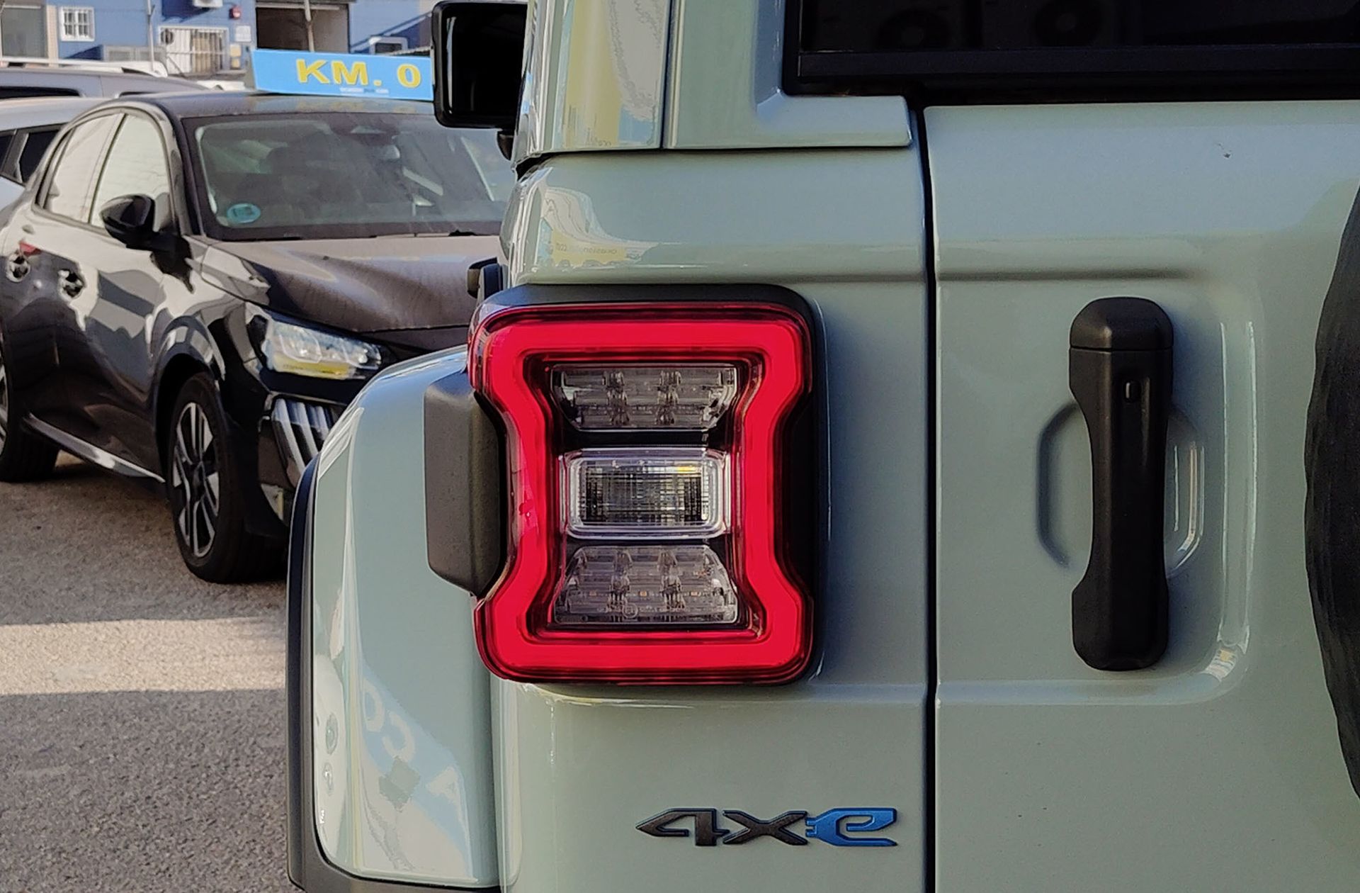 Jeep Wrangler 2.0 Rubicon 8ATX - foto 20