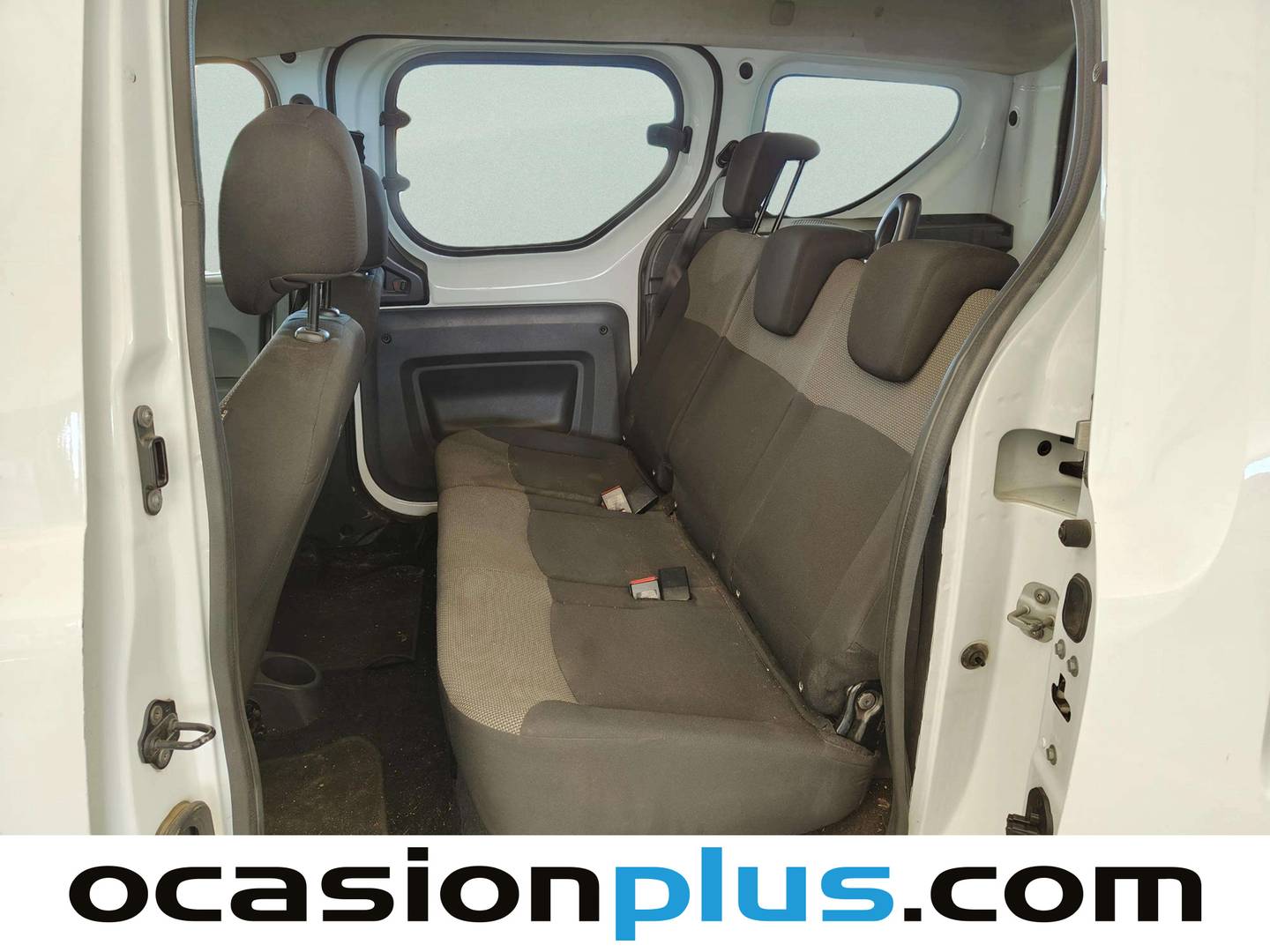 Foto asientos traseros Dacia Dokker Dacia Dokker Essential 1.6 ECO-G (109 CV)