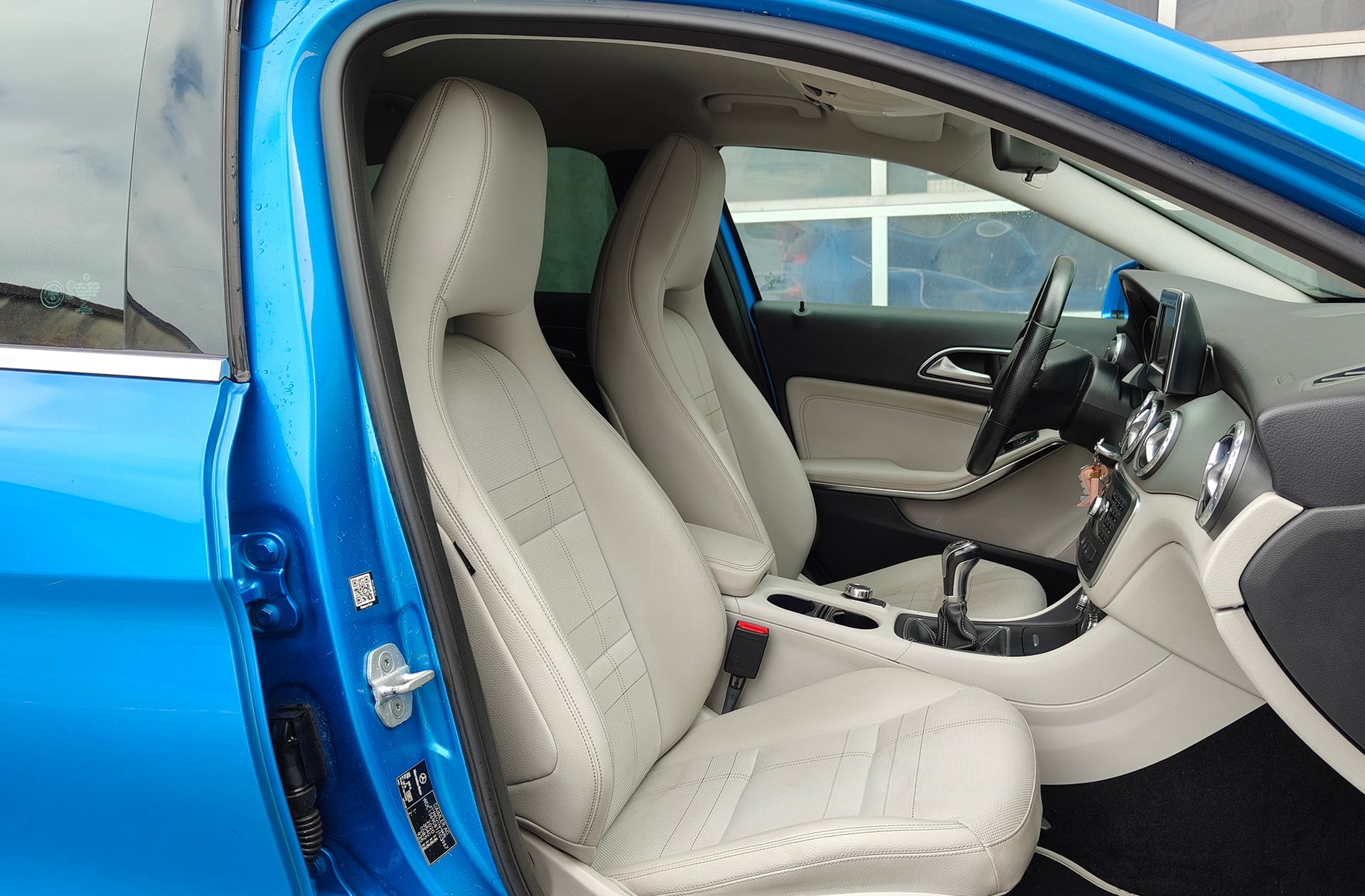 Mercedes-Benz GLA 200 CDI Urban - foto 18