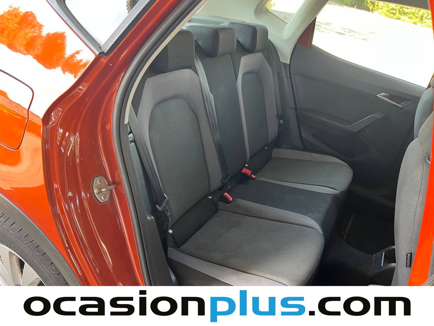 Foto Seat Arona SEAT Arona 1.6 TDI Ecomotive S&S Style (115 CV)