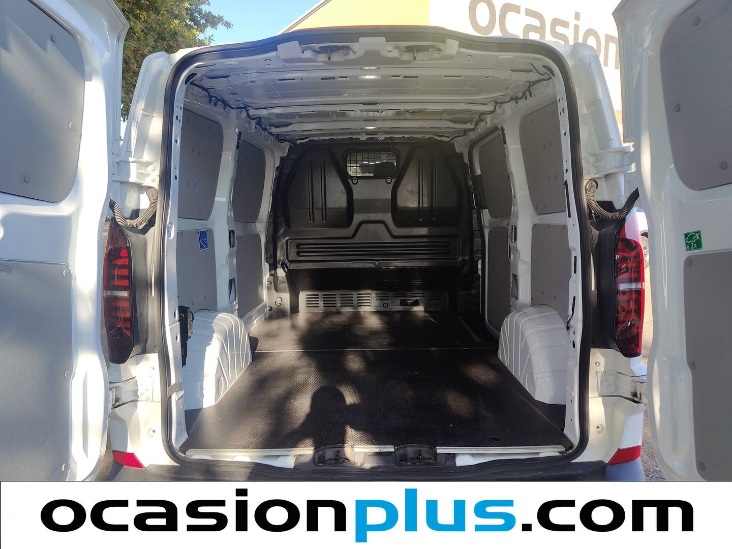 Foto asientos traseros Volkswagen Transporter Volkswagen Transporter Furgon Batalla Corta TN 2.0 TDI (110 CV)3 Plazas