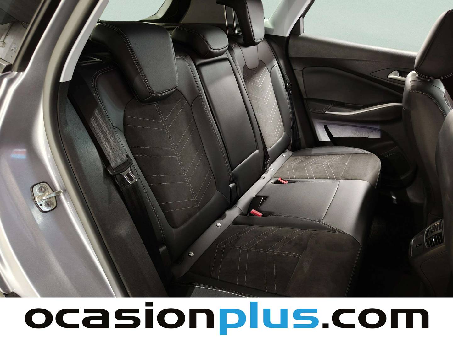 Foto Opel Grandland PHEV Opel Grandland 1.6 Turbo PHEV GS Auto (224 CV)