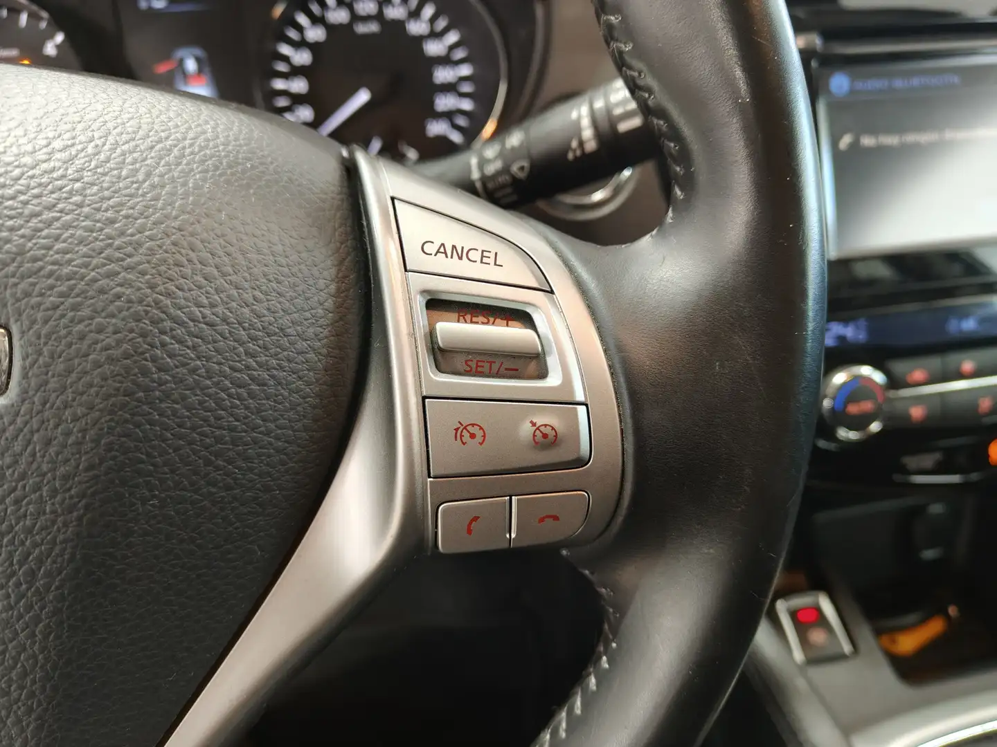 Foto Nissan QASHQAI Nissan Qashqai 1.5 dCi S&S 360 4x2 (110 CV)