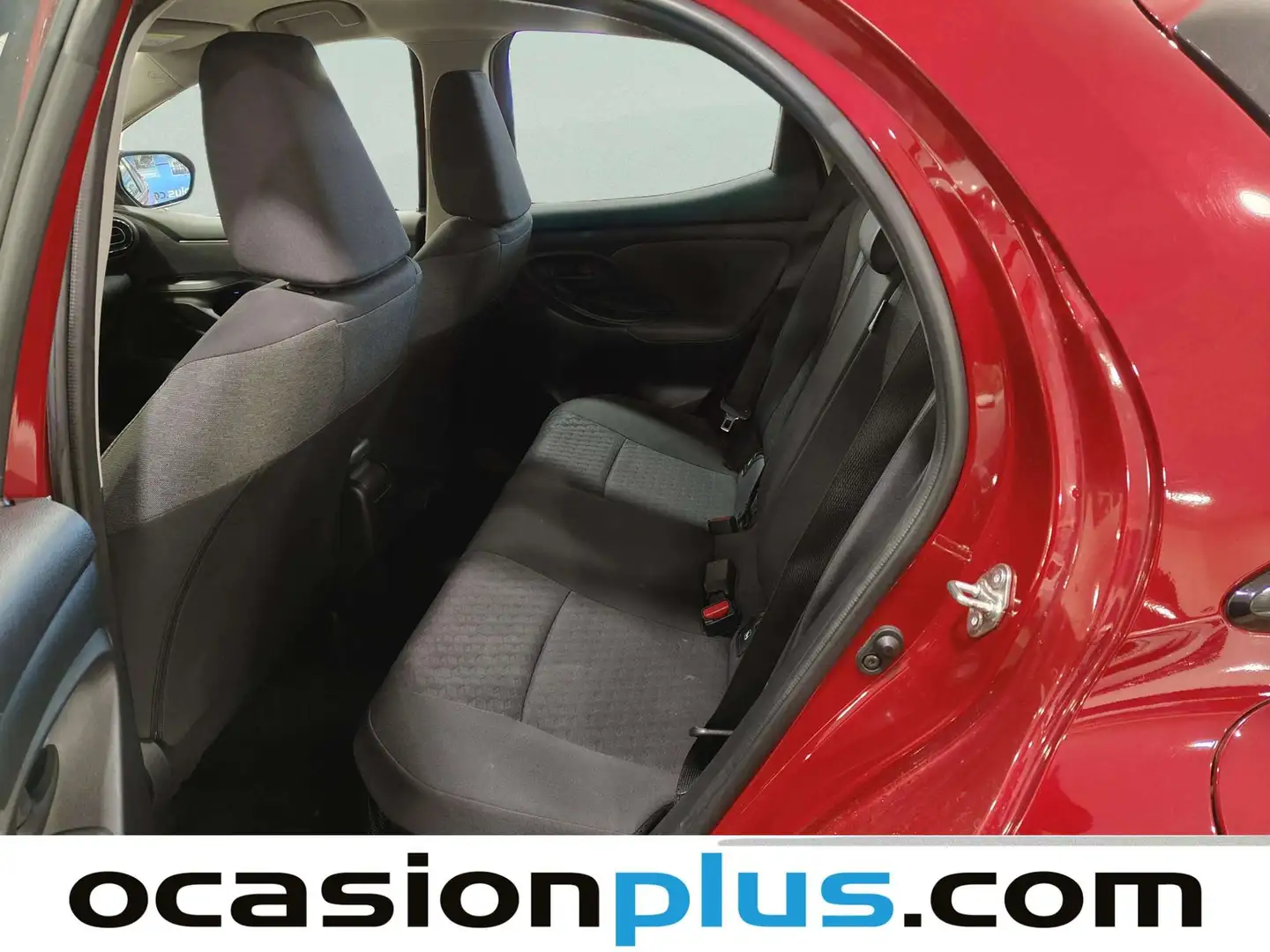 Foto Toyota Yaris Toyota Yaris 120H Business Plus (116 CV)