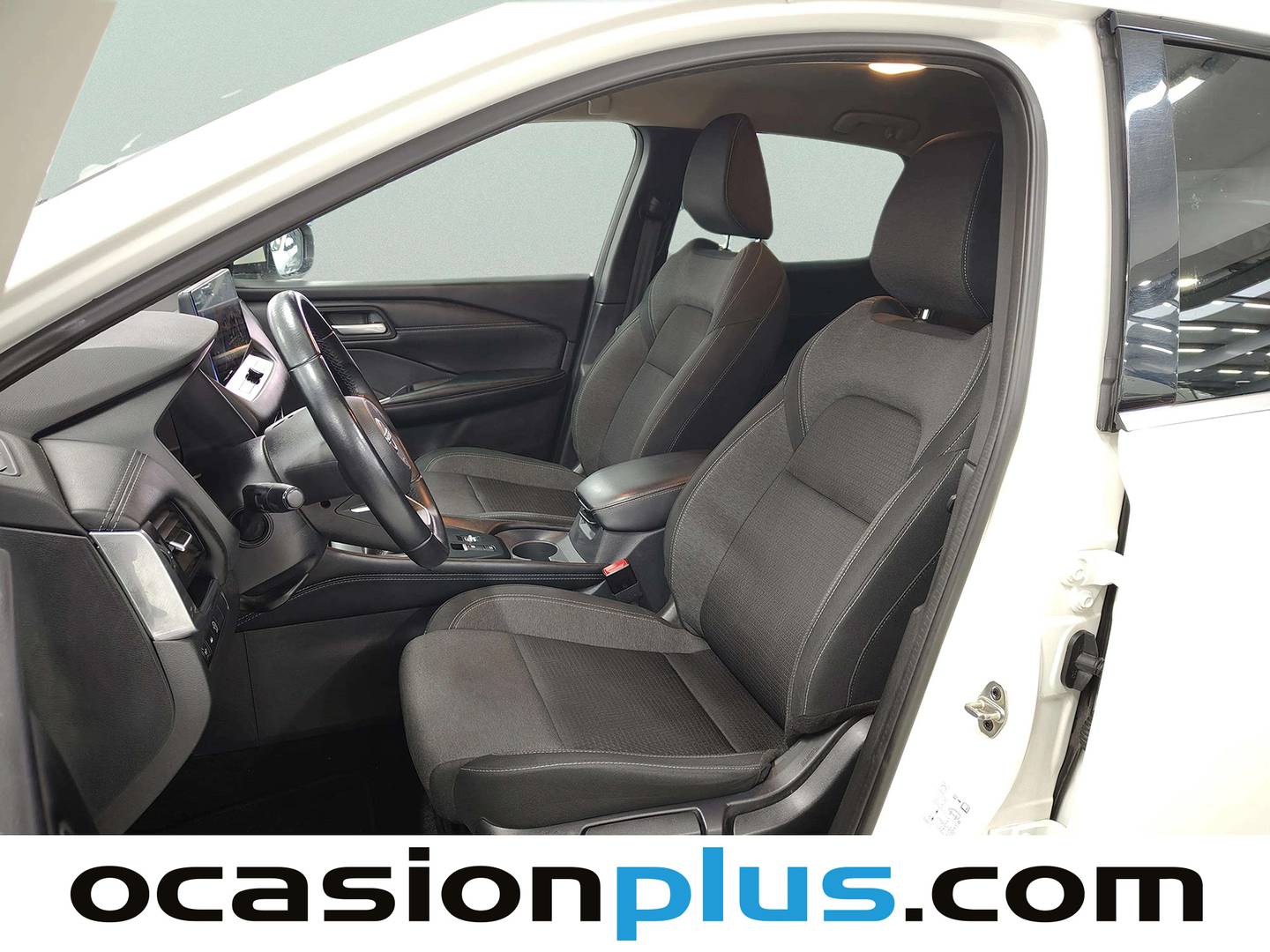 Foto asientos delanteros Nissan QASHQAI Nissan Qashqai DIG-T 140 mHEV N-Connecta 4x2 (140 CV)
