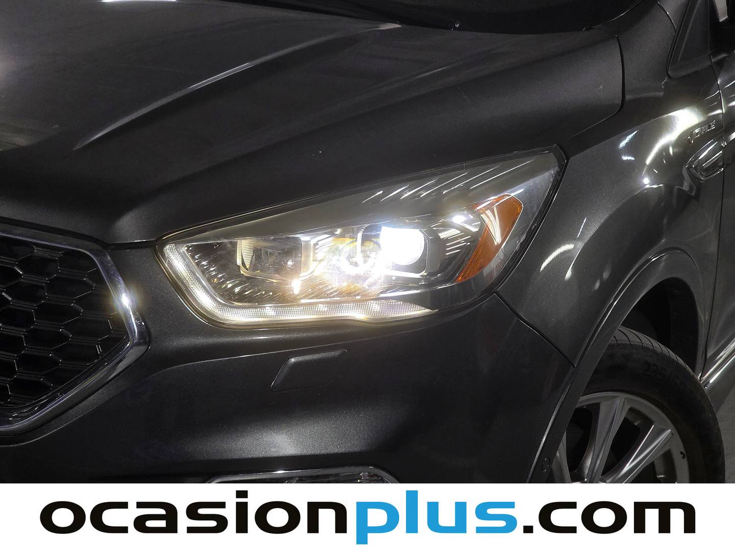 Foto Ford Kuga Ford Kuga 2.0 TDCI S&S Vignale 4x4 Powershift (150 CV)