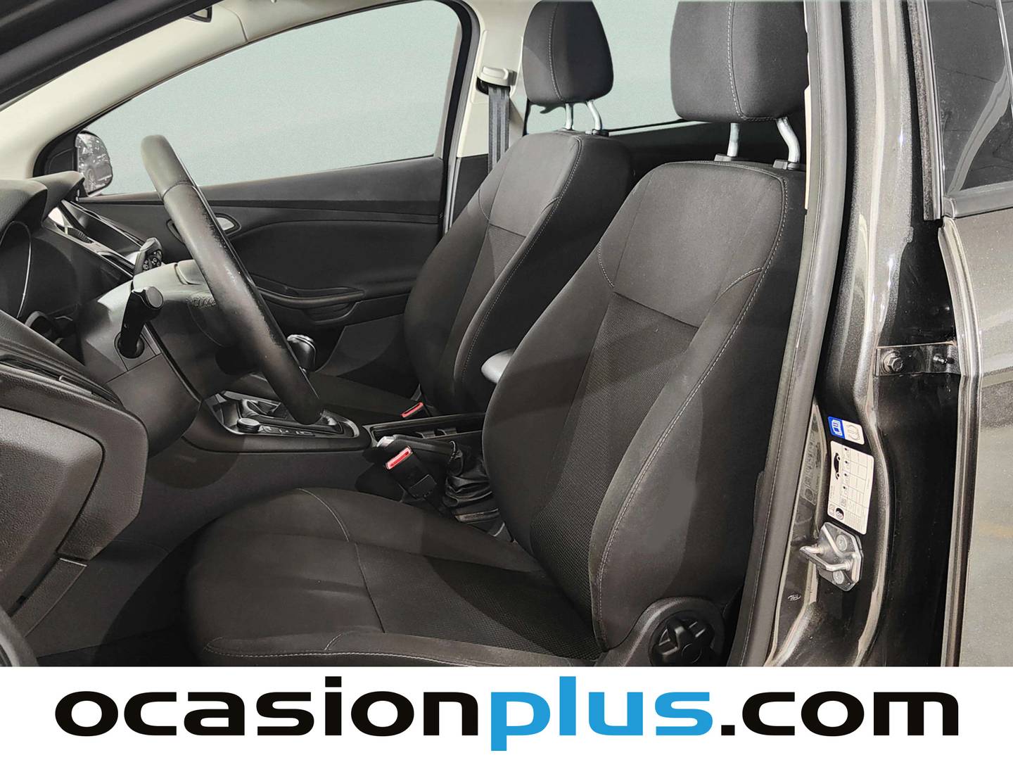 Foto asientos delanteros Ford Focus Ford Focus 1.0 Ecoboost Business (125 CV)