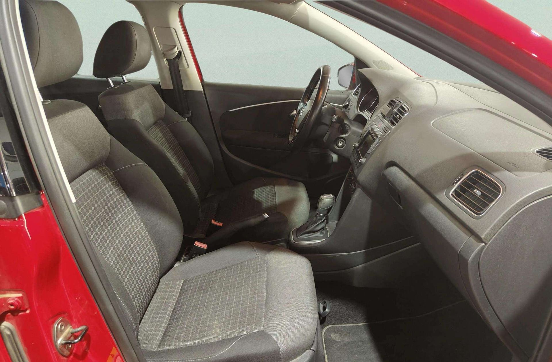 Volkswagen Polo Advance 1.2 TSI BMT DSG - foto 18