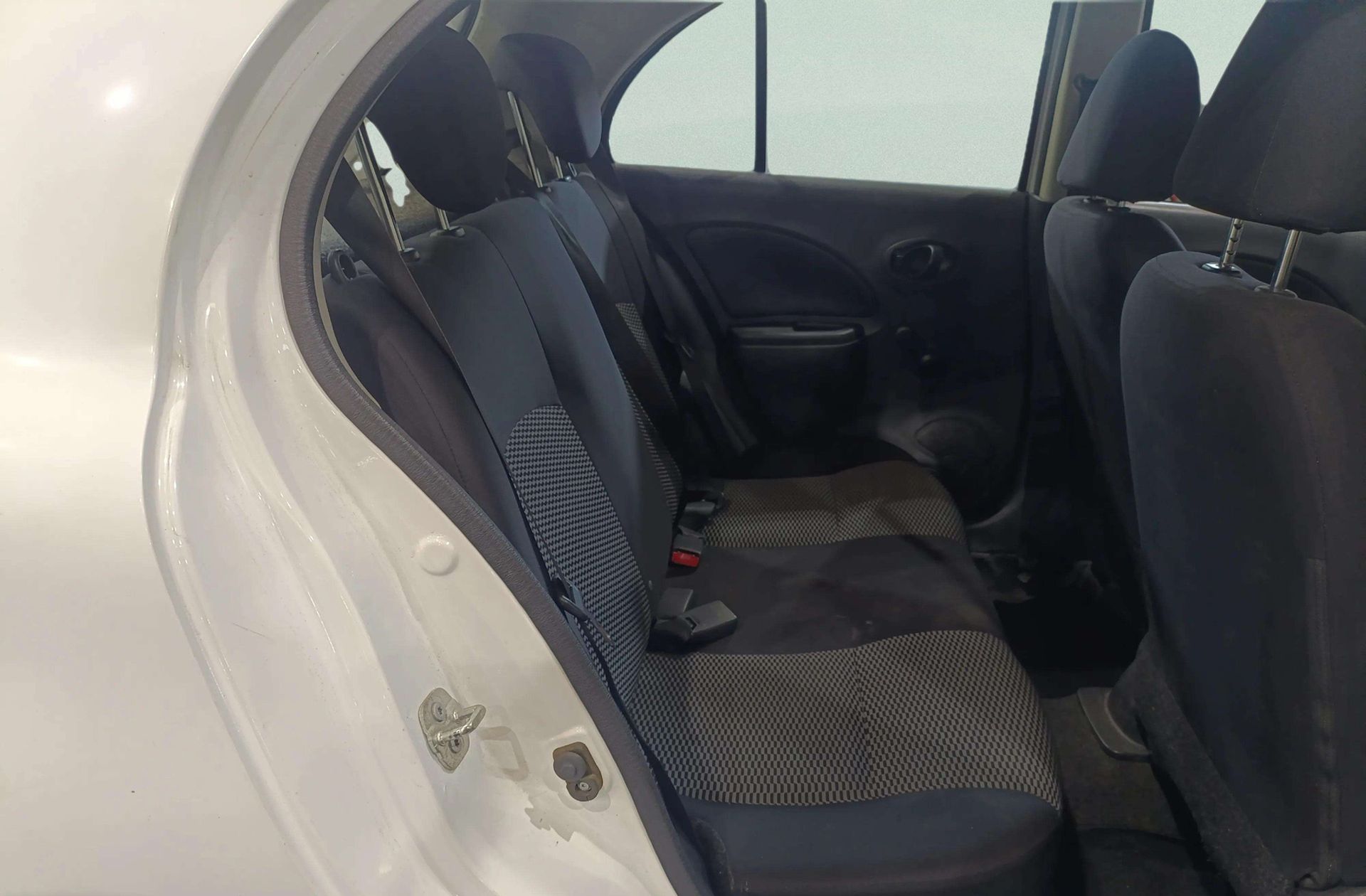 Nissan Micra 1.2G Naru Edition - foto 14