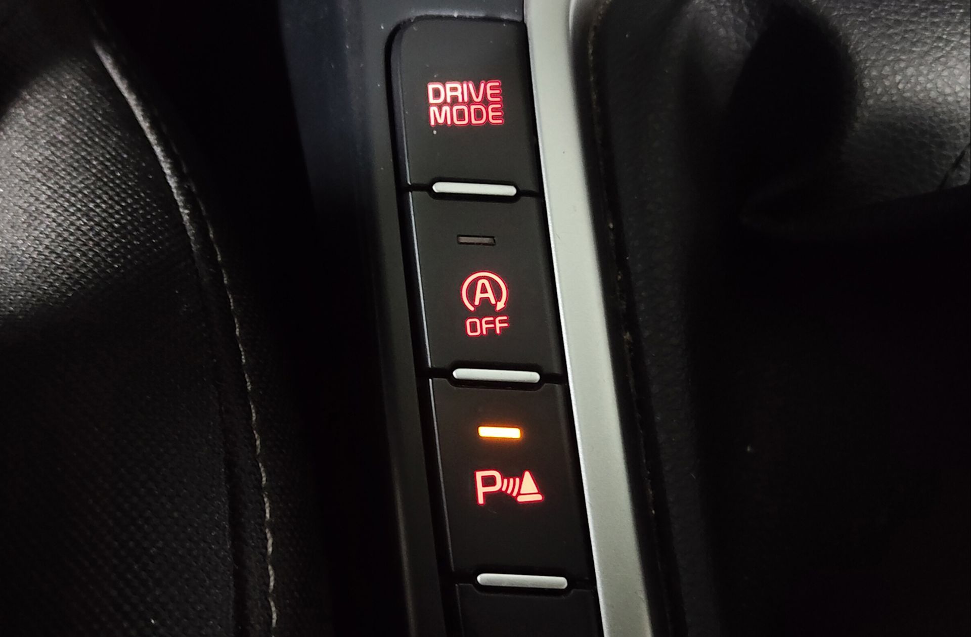 Kia Ceed 1.6 MHEV iMT Drive - foto 29