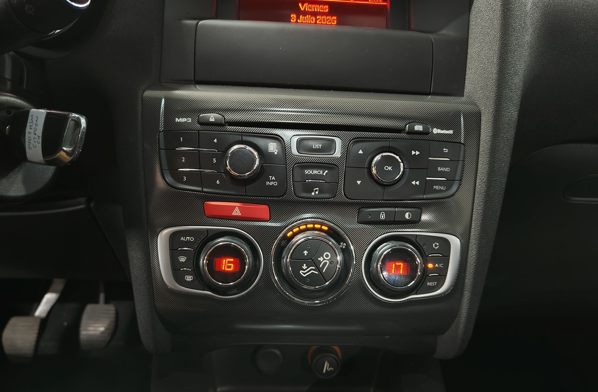 Citroën C4 1.6 e-HDI Collection - foto 26