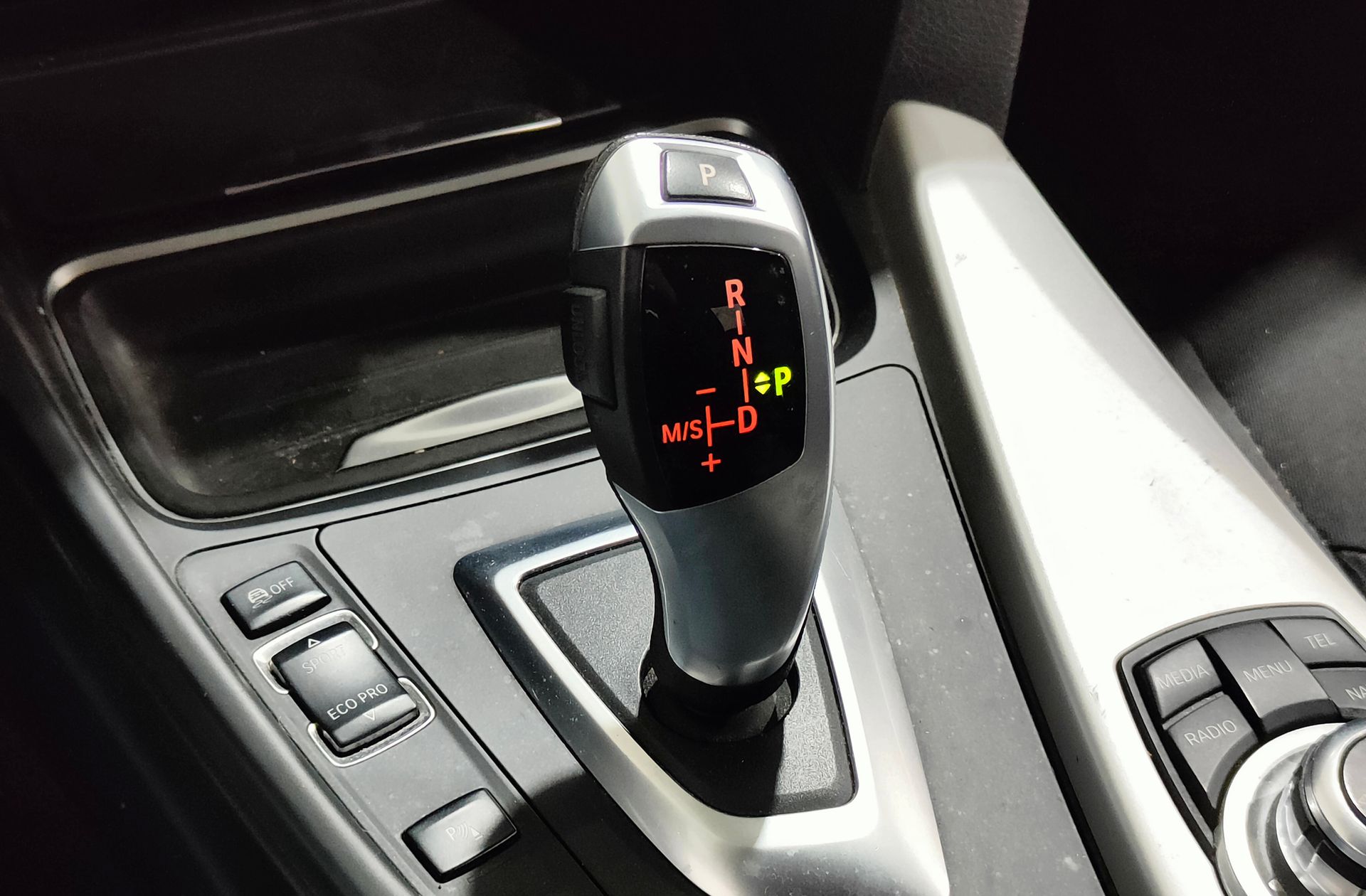 BMW Serie 3 320d - foto 5