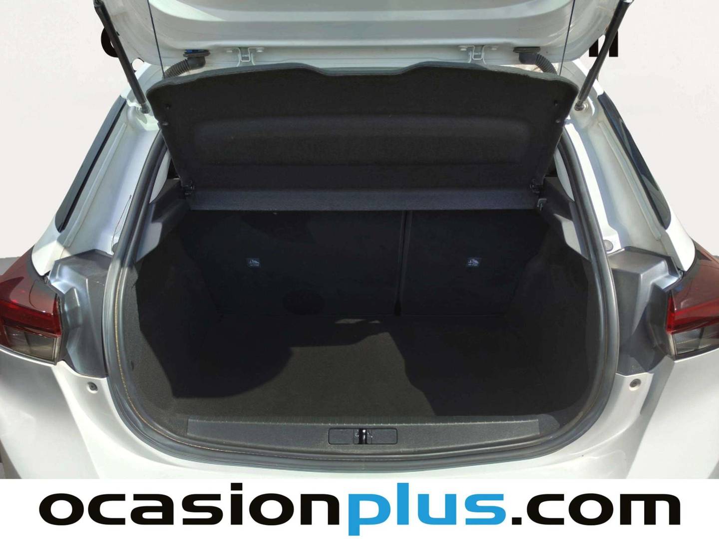 Fotos maletero Opel Corsa Opel Corsa 1.2 Turbo XHL Elegance (100 CV)