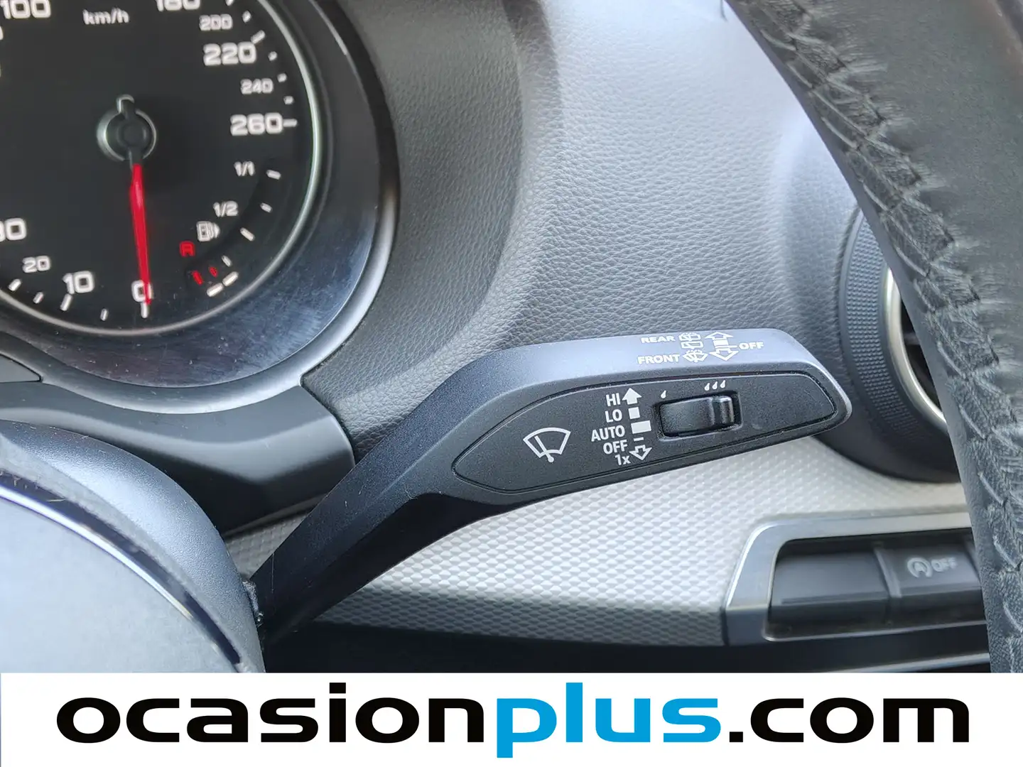 Foto Audi Q2 Audi Q2 Advanced 30 TDI  (116 CV)