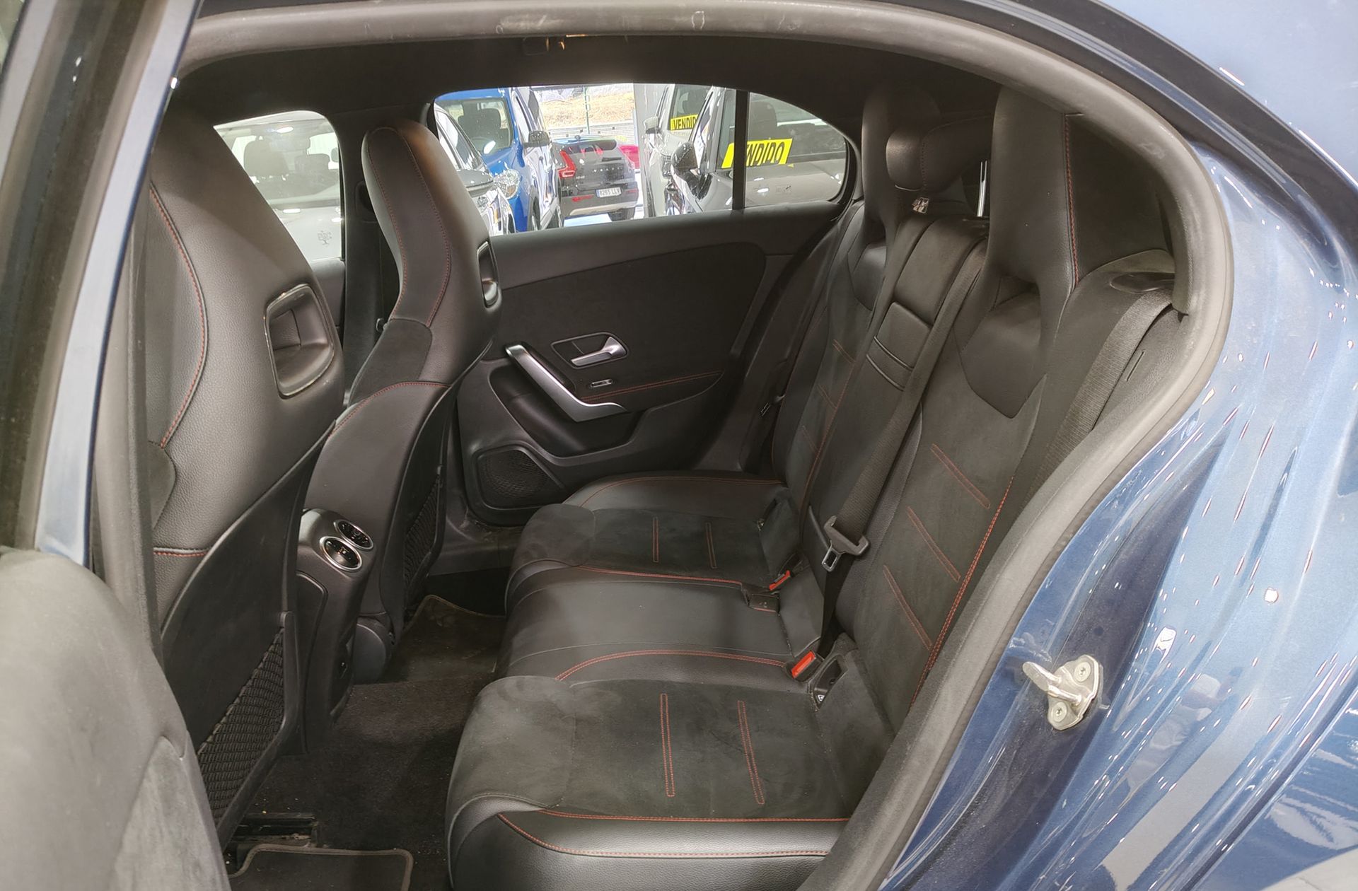 Mercedes-Benz Clase A 180 d Pack AMG - foto 12