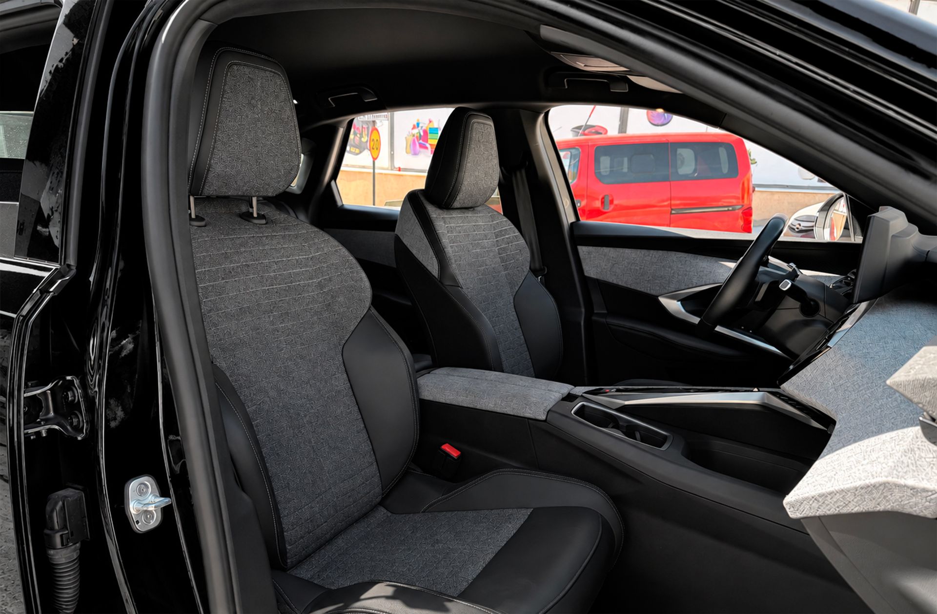 Peugeot 3008 145 Allure eDCS6 - foto 16