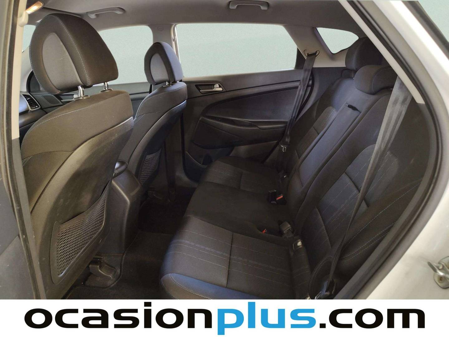 Foto asientos traseros Hyundai Tucson Hyundai Tucson 1.6 GDI BlueDrive Essence 4x2 (131 CV)