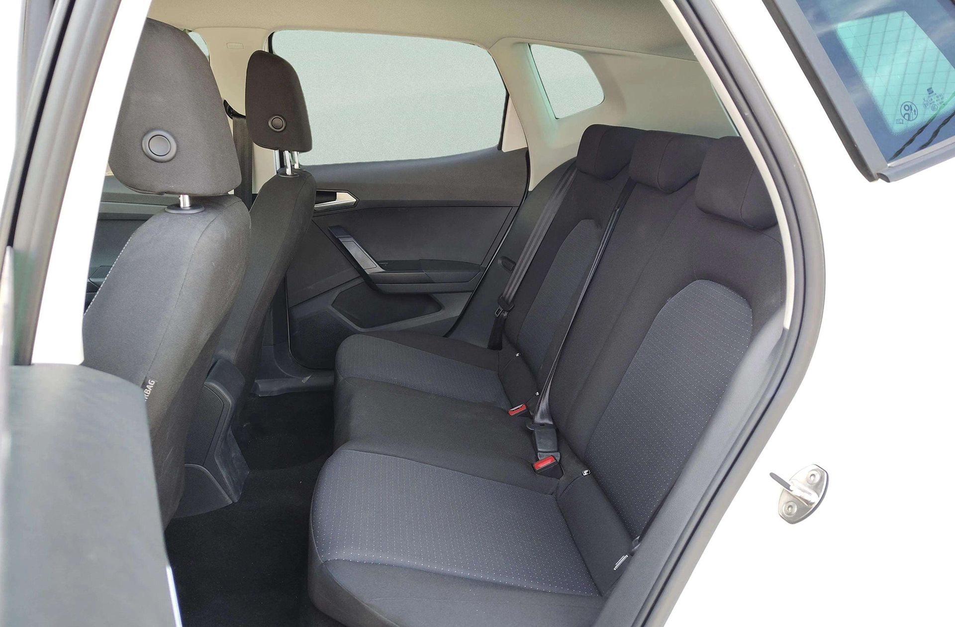 SEAT Arona 1.0 TSI Style Special Edition - foto 11
