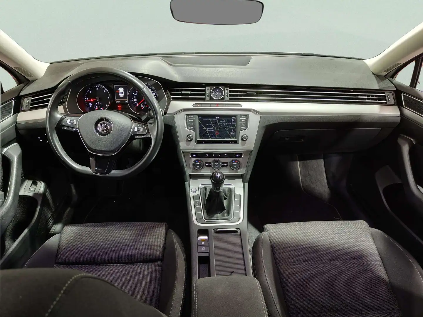 Foto Volkswagen Passat Volkswagen Passat Advance 1.6 TDI (120 CV)